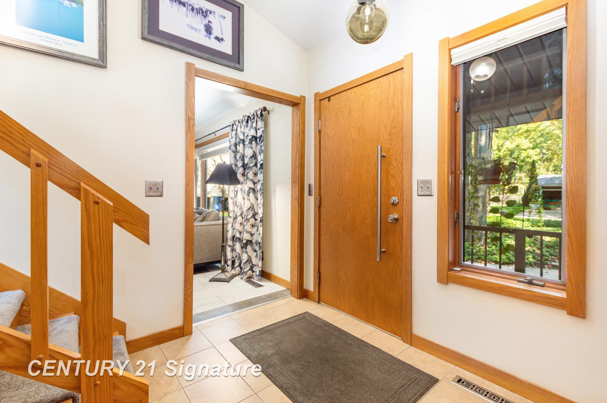 5705 Lantern Lane, Midland, MI 48642 — Photo 4