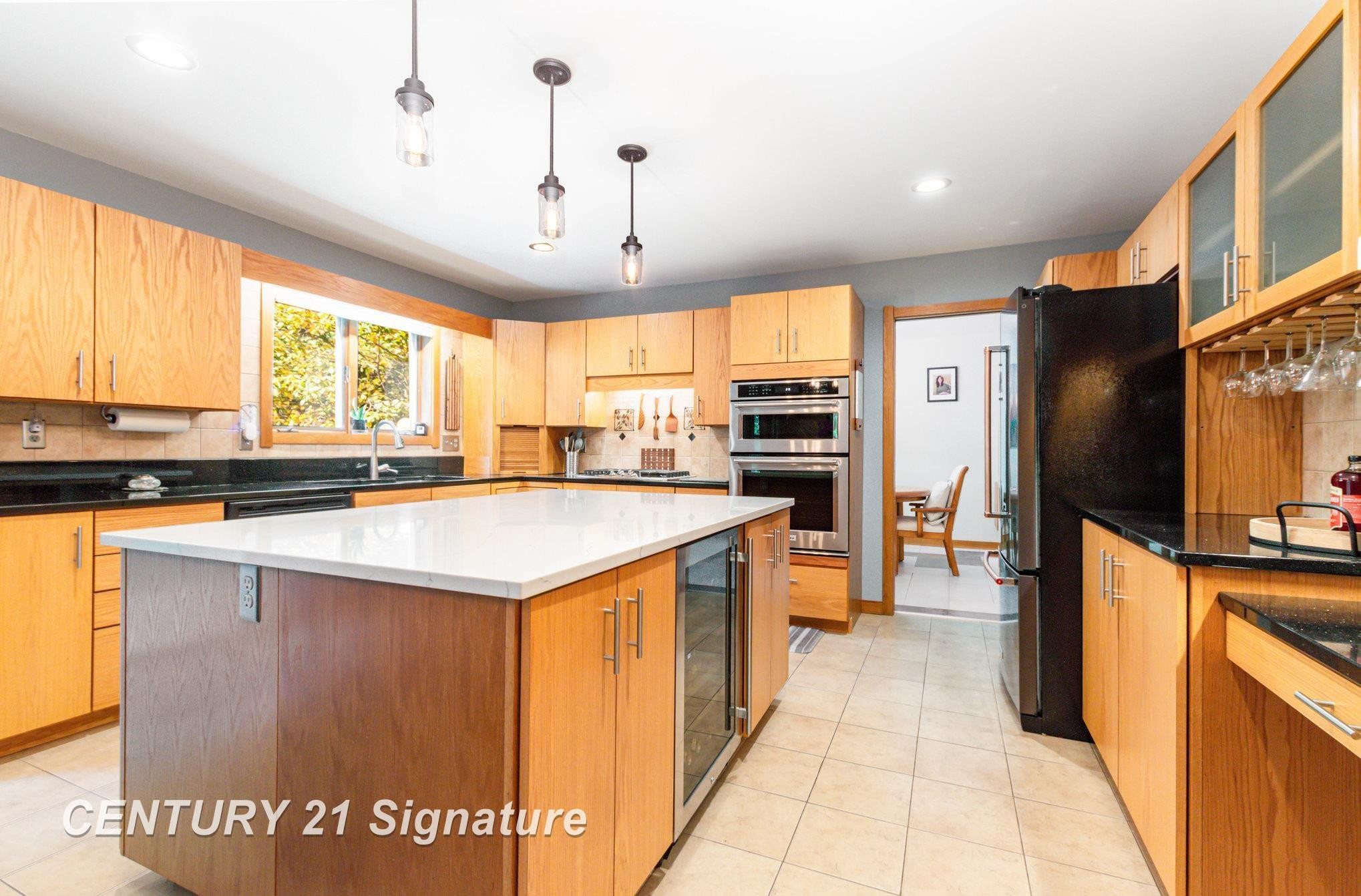 5705 Lantern Lane, Midland, MI 48642 — Photo 8