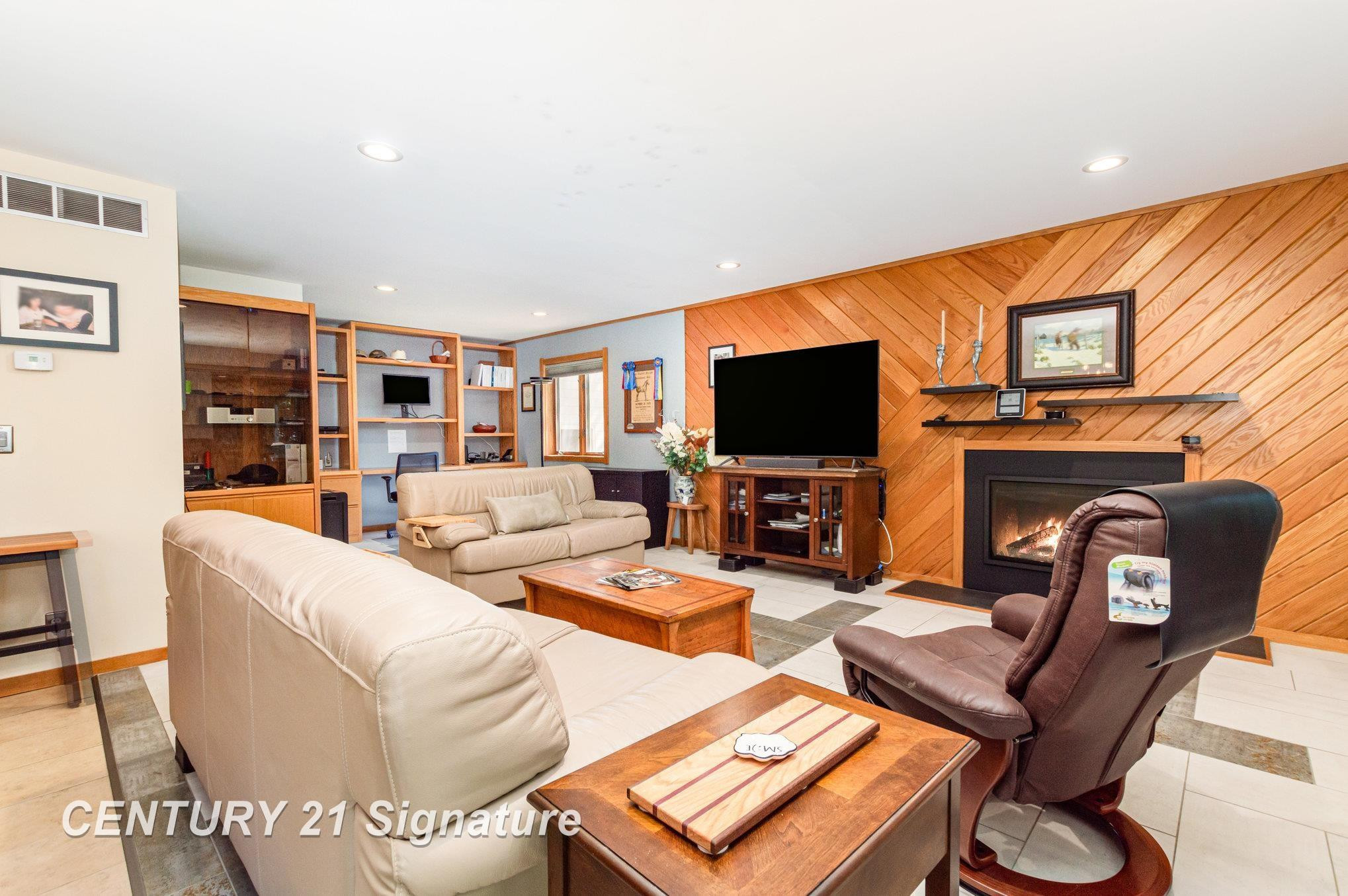5705 Lantern Lane, Midland, MI 48642 — Photo 14