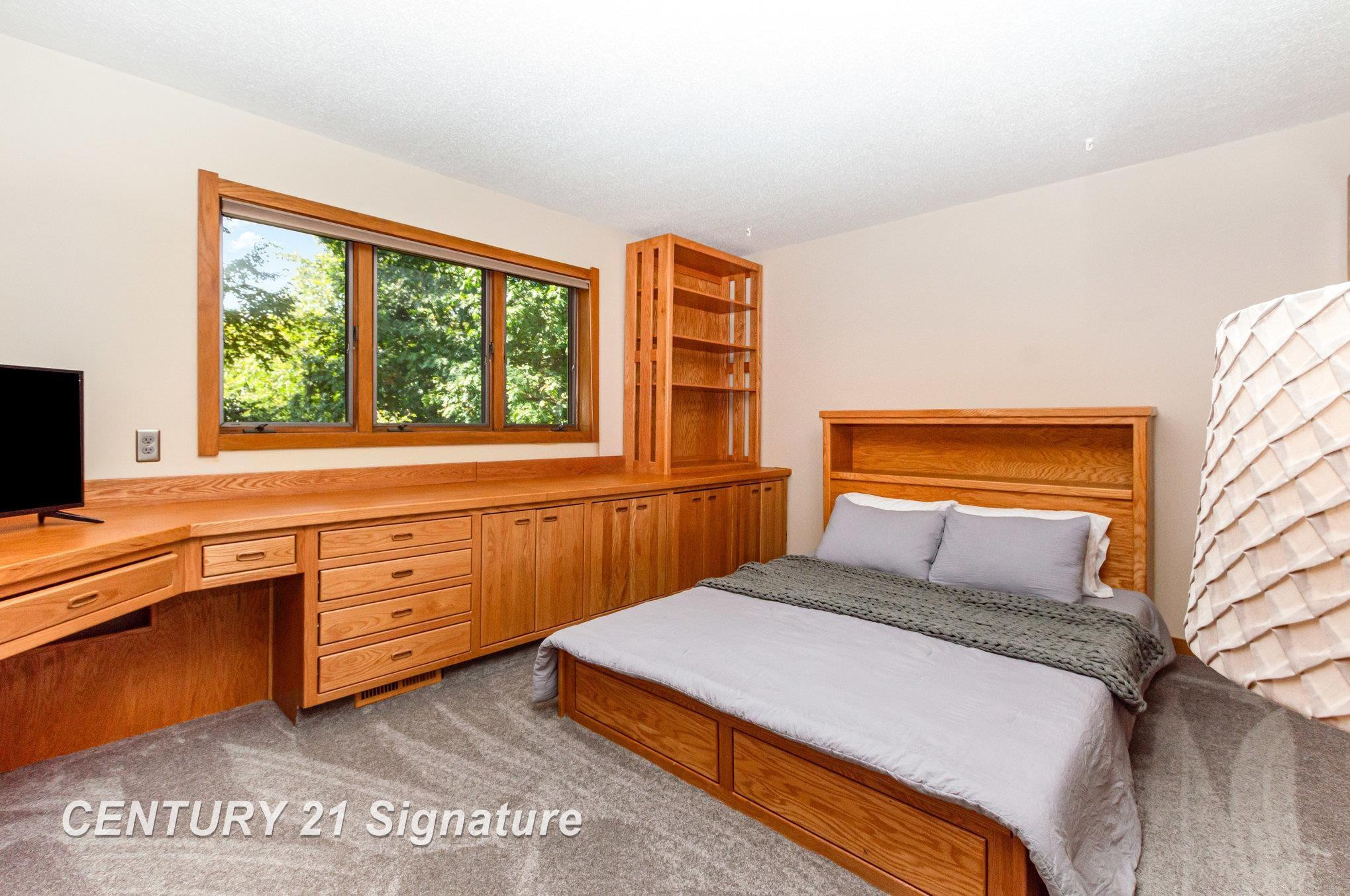 5705 Lantern Lane, Midland, MI 48642 — Photo 25