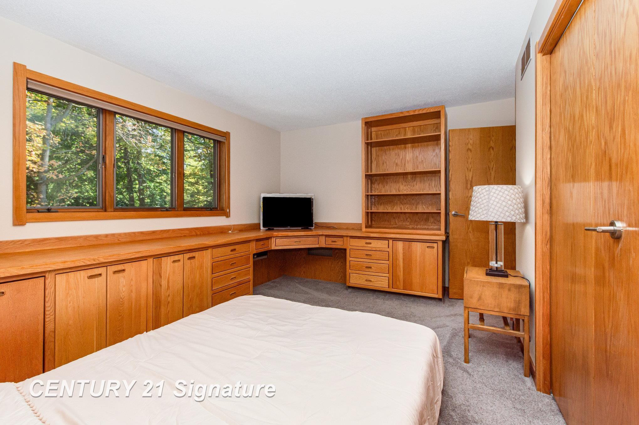 5705 Lantern Lane, Midland, MI 48642 — Photo 30