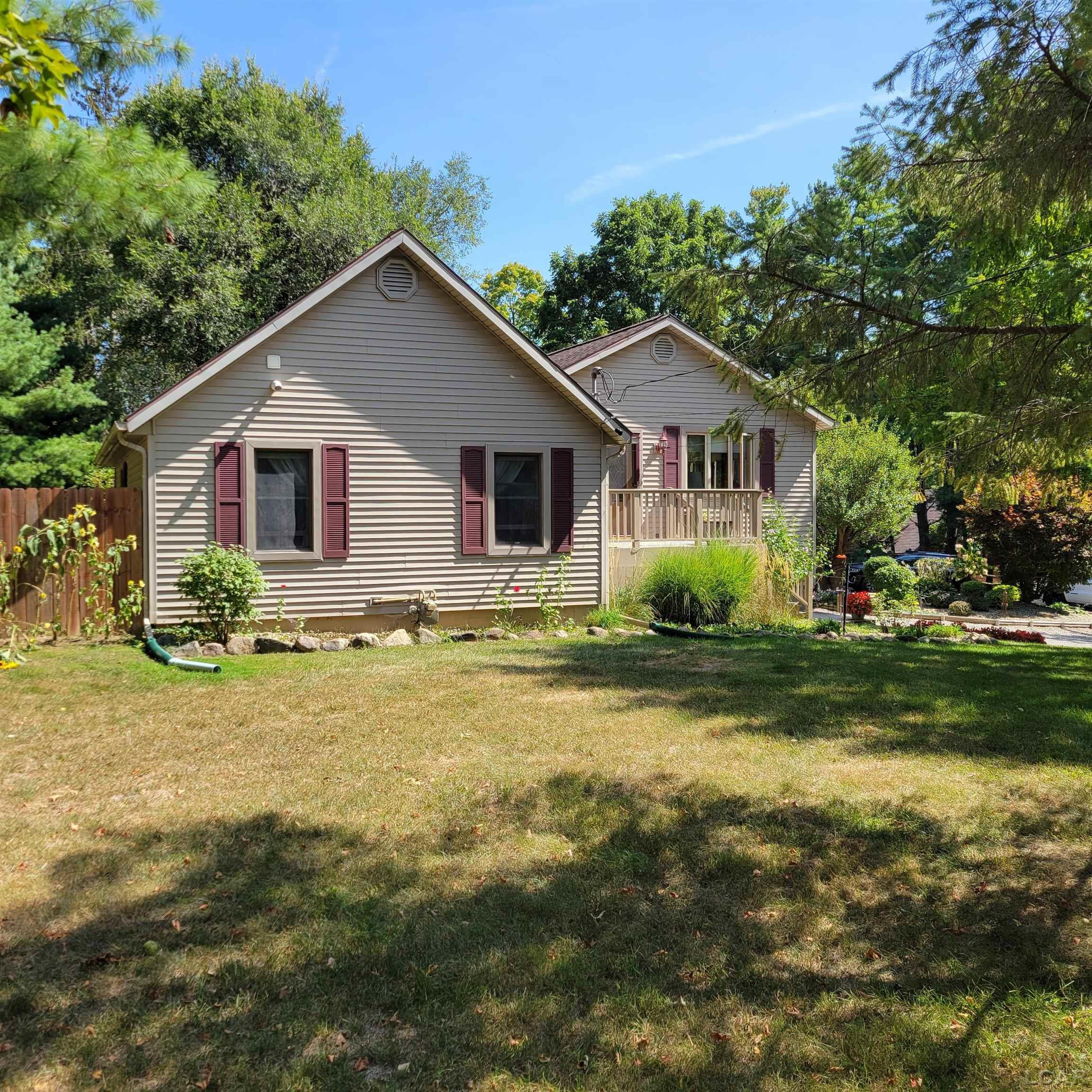 4633 Treat Highway, Adrian, MI 49221 — Photo 2