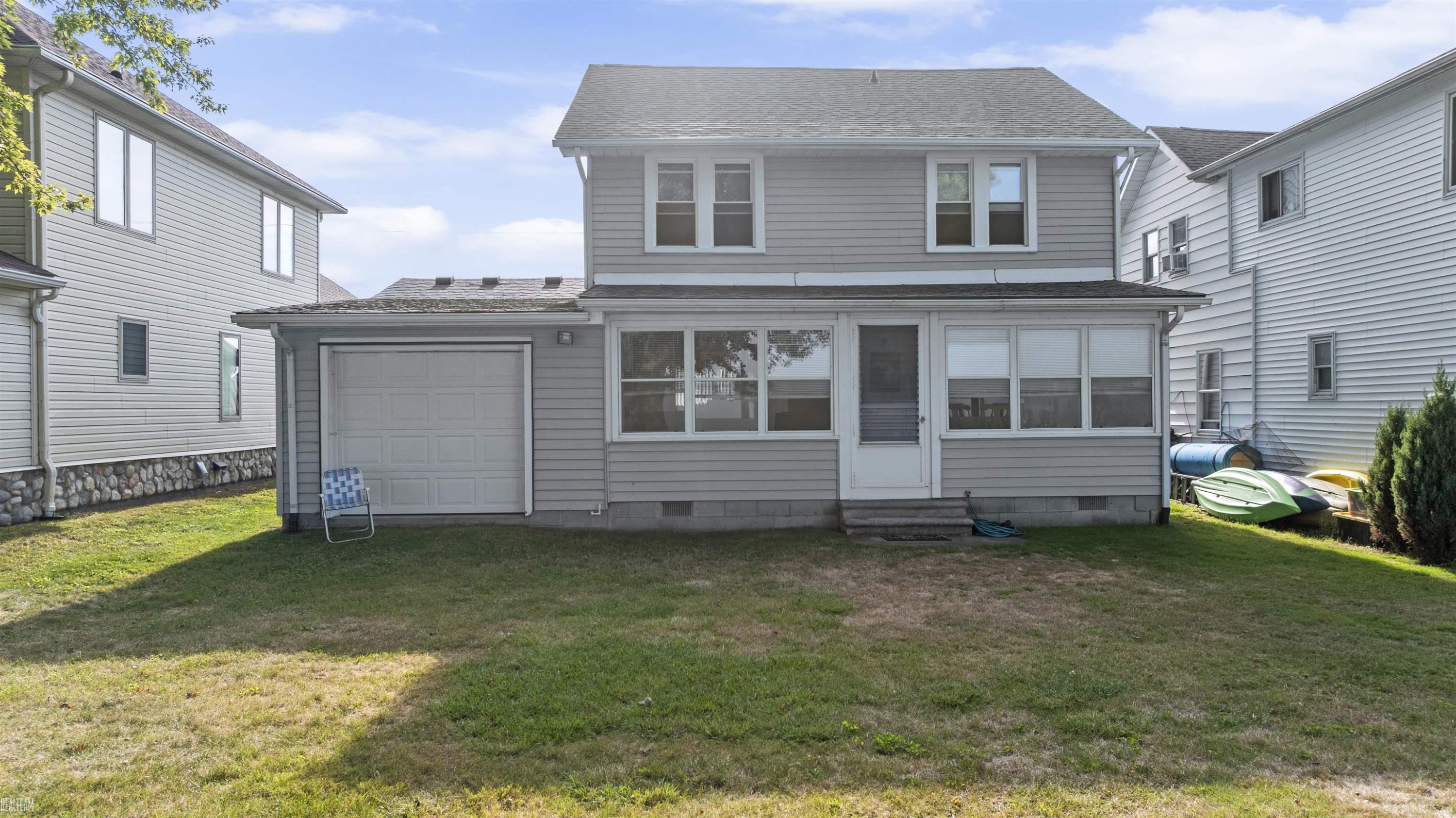 8274 Anchor Bay Drive, MI 48001 — Photo 7
