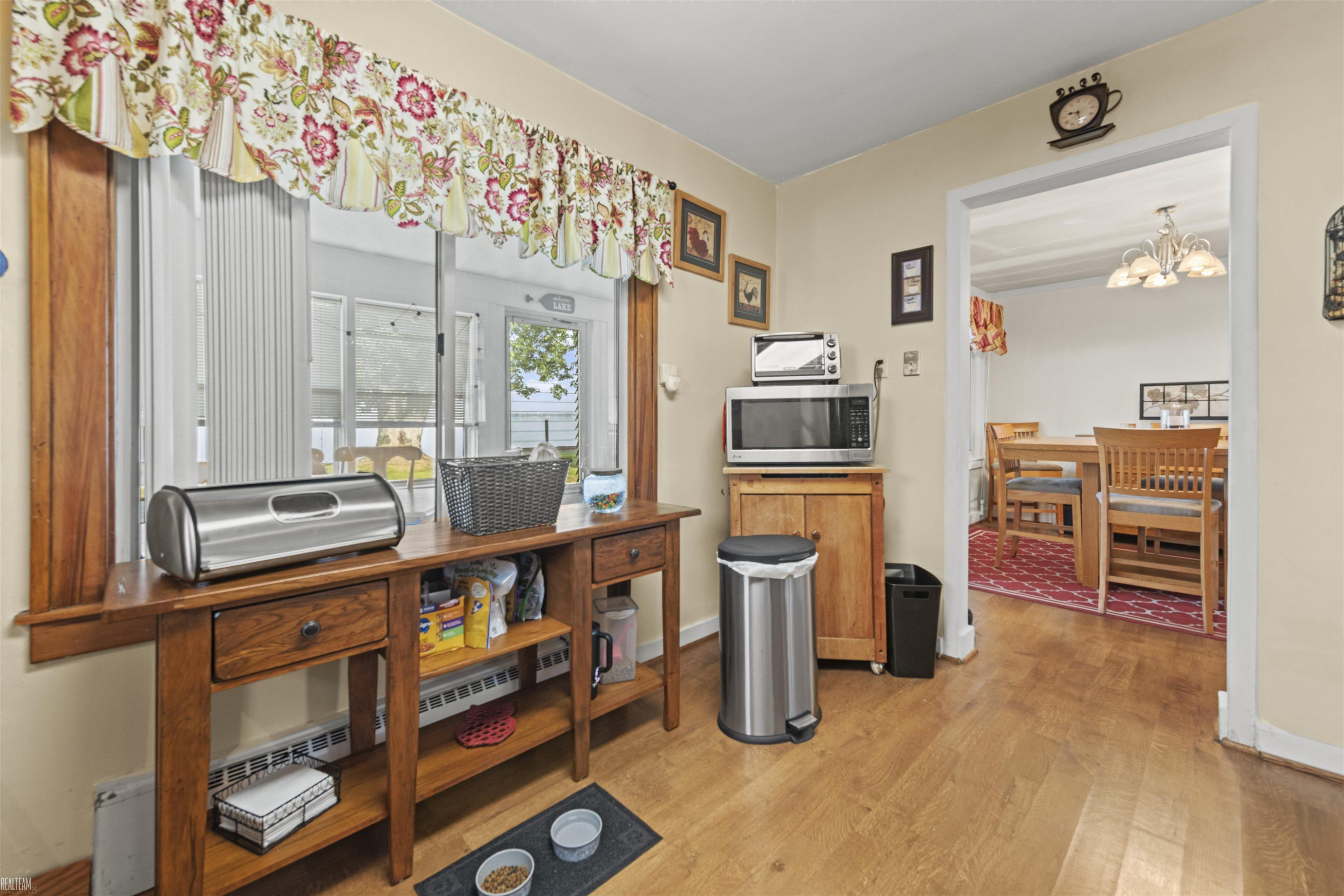 8274 Anchor Bay Drive, MI 48001 — Photo 22
