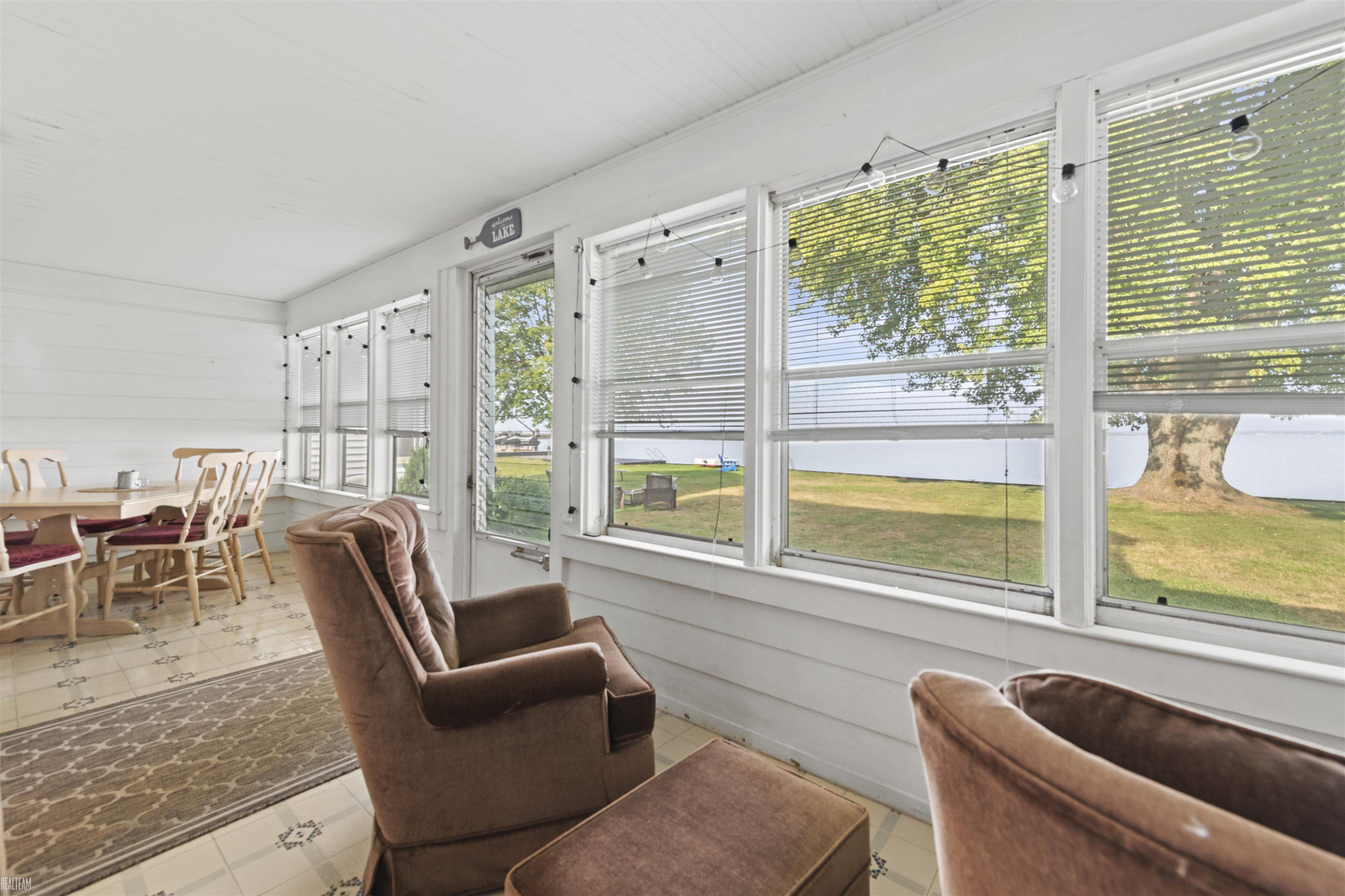 8274 Anchor Bay Drive, MI 48001 — Photo 25