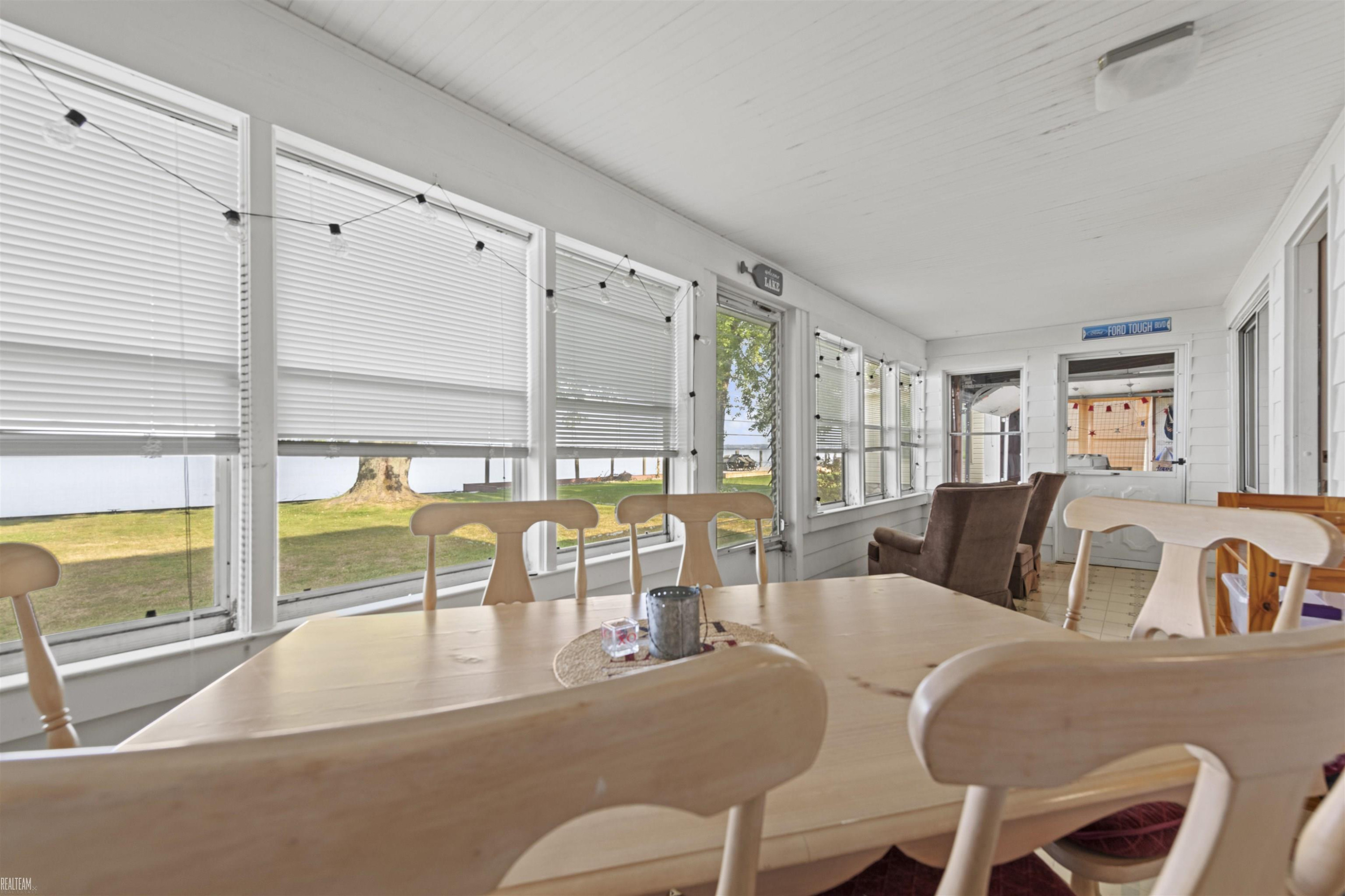 8274 Anchor Bay Drive, MI 48001 — Photo 26