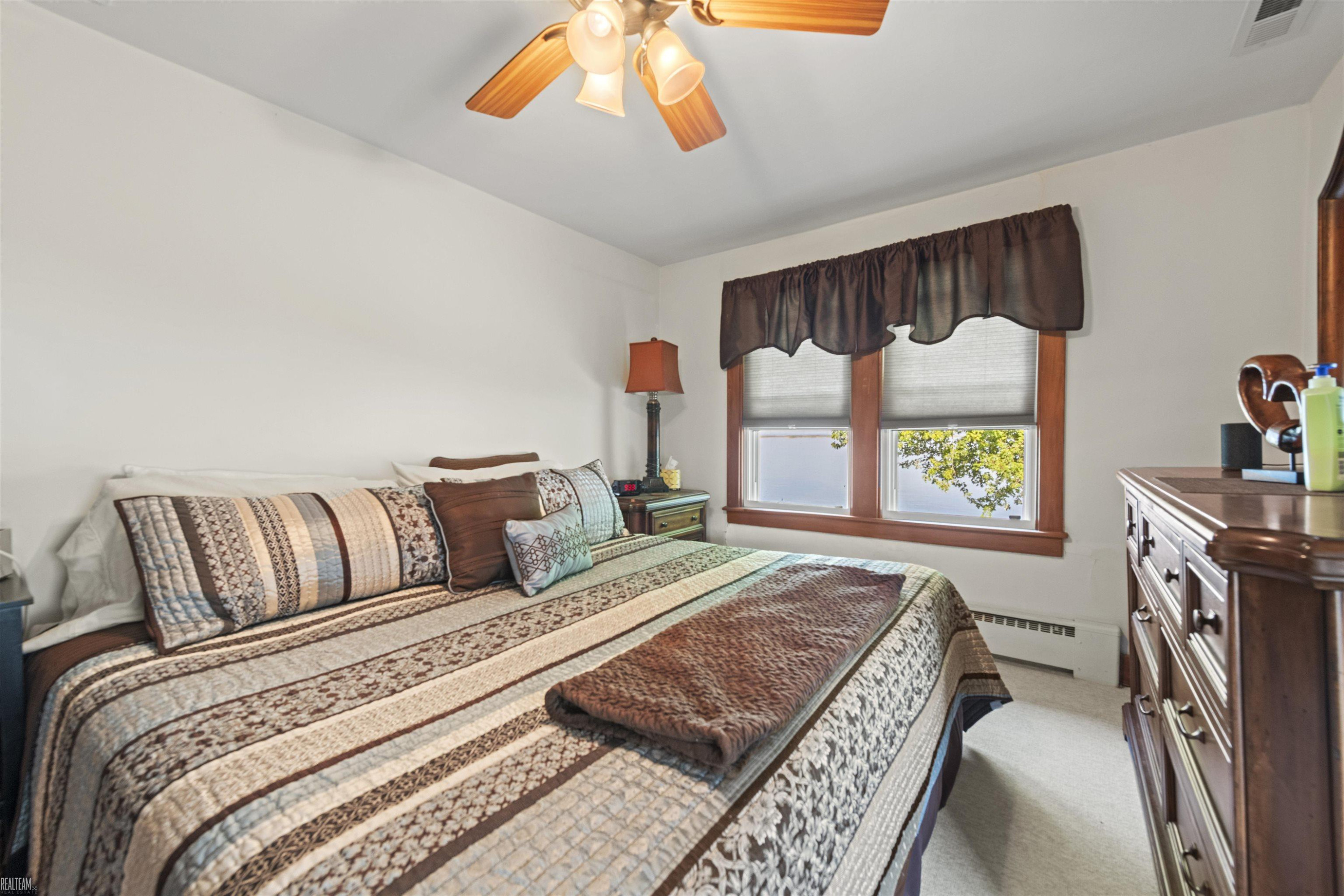 8274 Anchor Bay Drive, MI 48001 — Photo 33