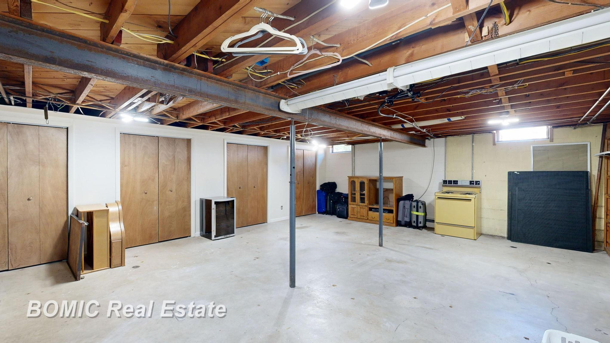 228 Saginaw Street, Vassar, MI 48768 — Photo 17