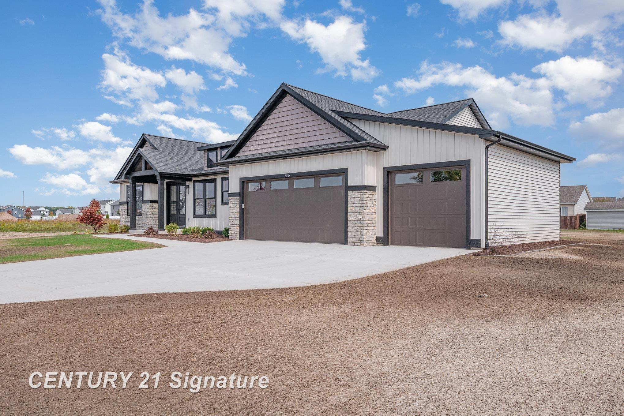 8884 Copper Court, Freeland, MI 48623 — Photo 2