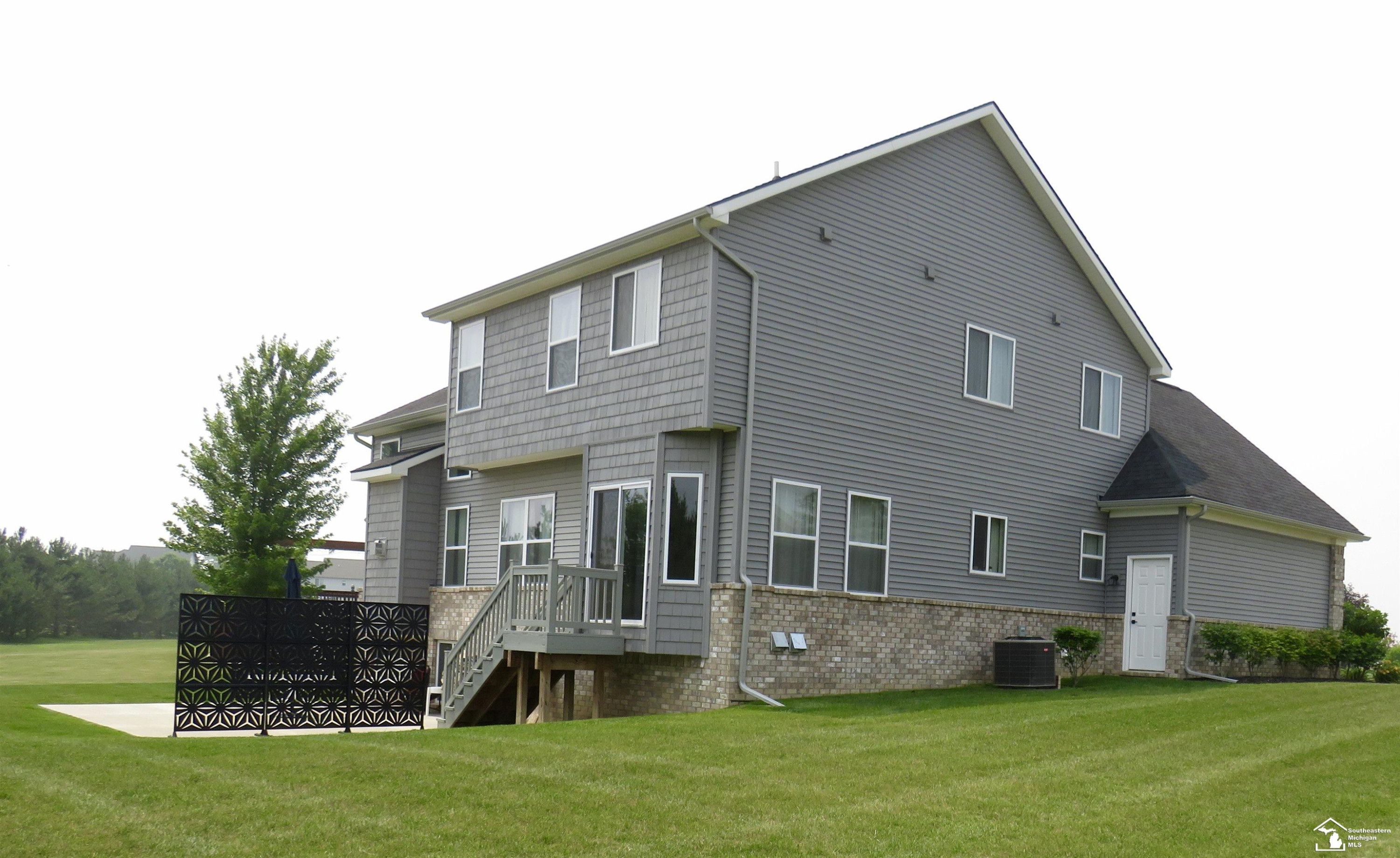 465 Corinth Circle, Dundee, MI 48131 — Photo 17