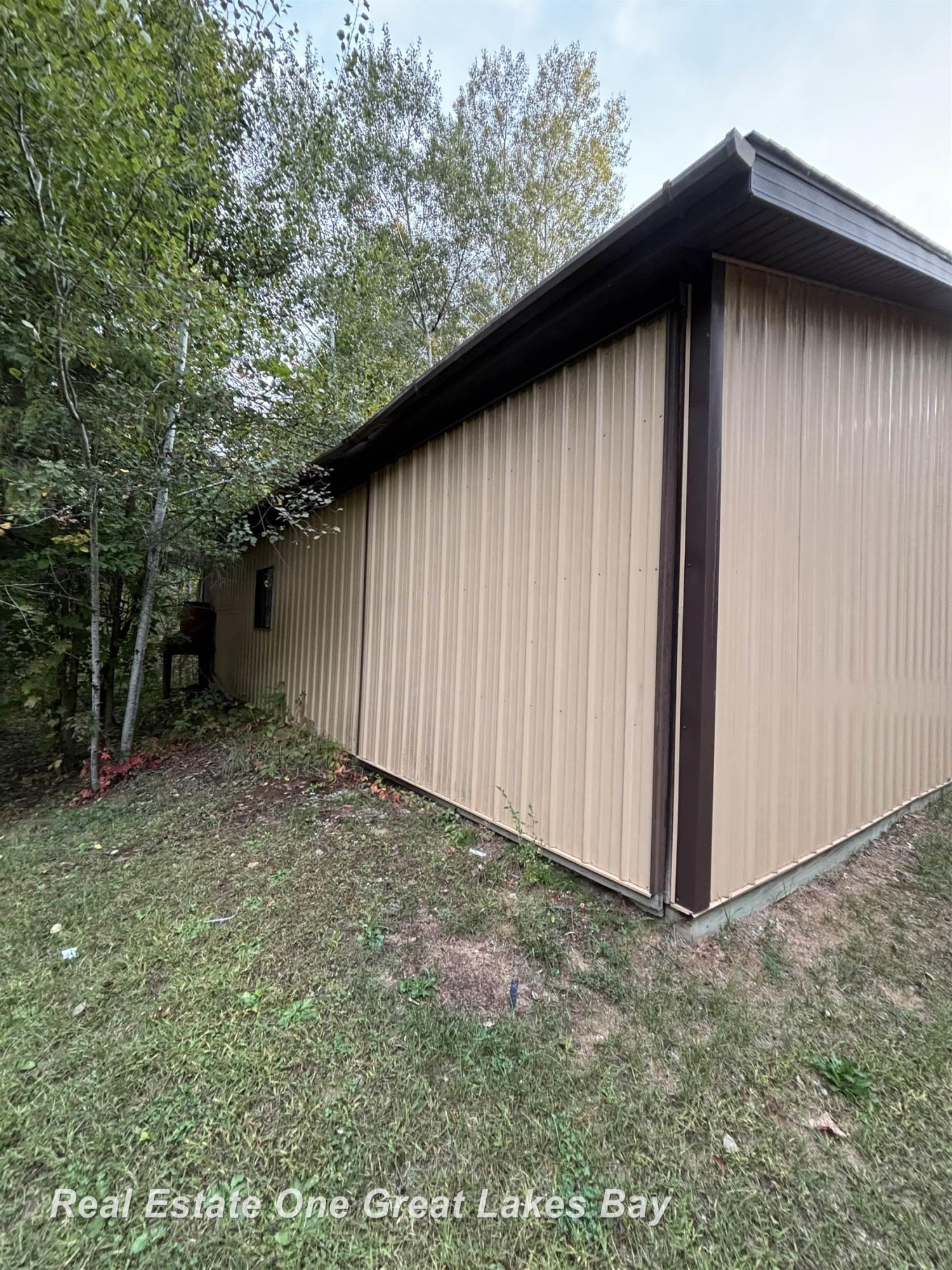 3702 W Berry Road, Sterling, MI 48659 — Photo 41
