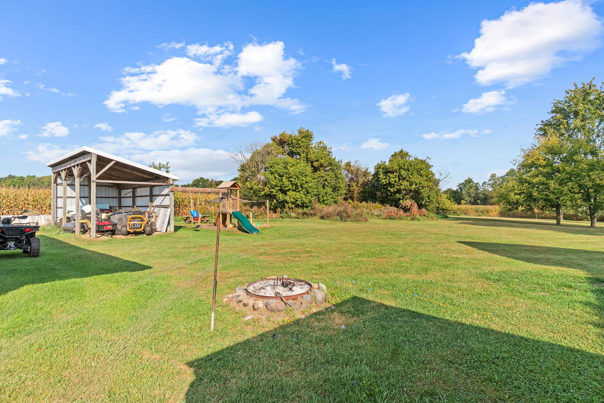 12618 S Reed Road, Byron, MI 48418 — Photo 33