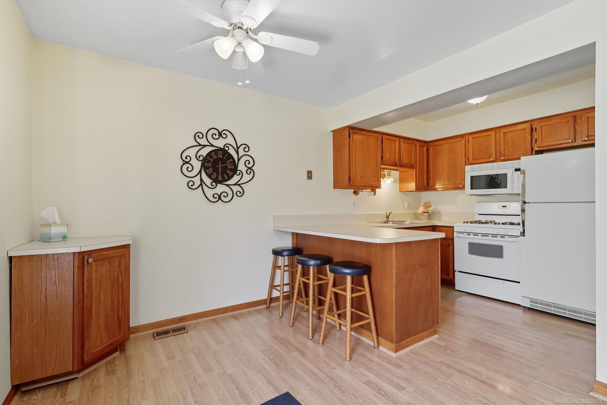 48530 Sugarbush Road, New Baltimore, MI 48047 — Photo 7