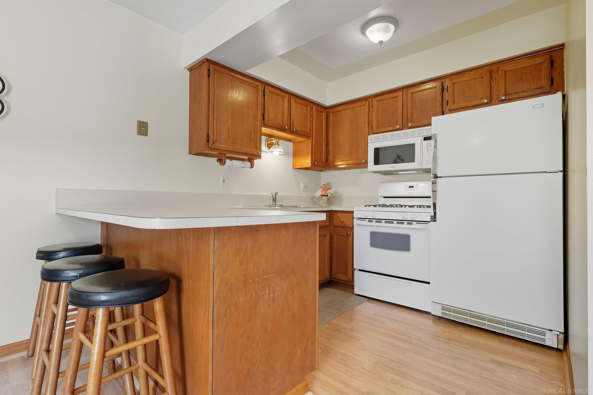 48530 Sugarbush Road, New Baltimore, MI 48047 — Photo 9