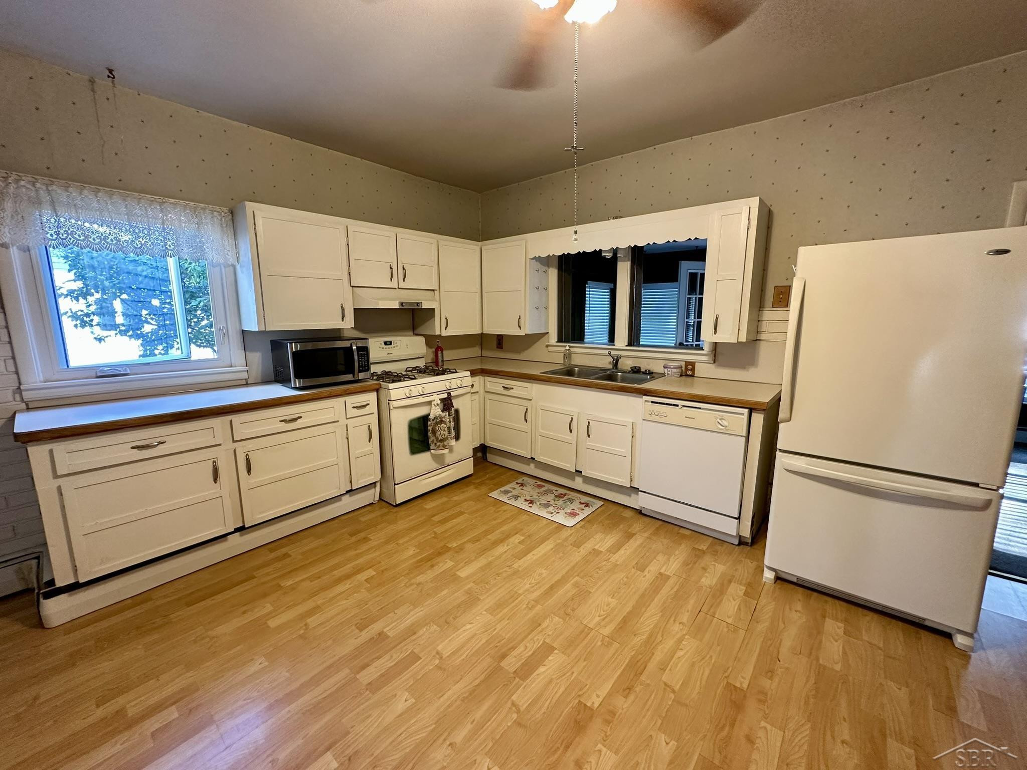 409 Smith Street, East Tawas, MI 48730 — Photo 4