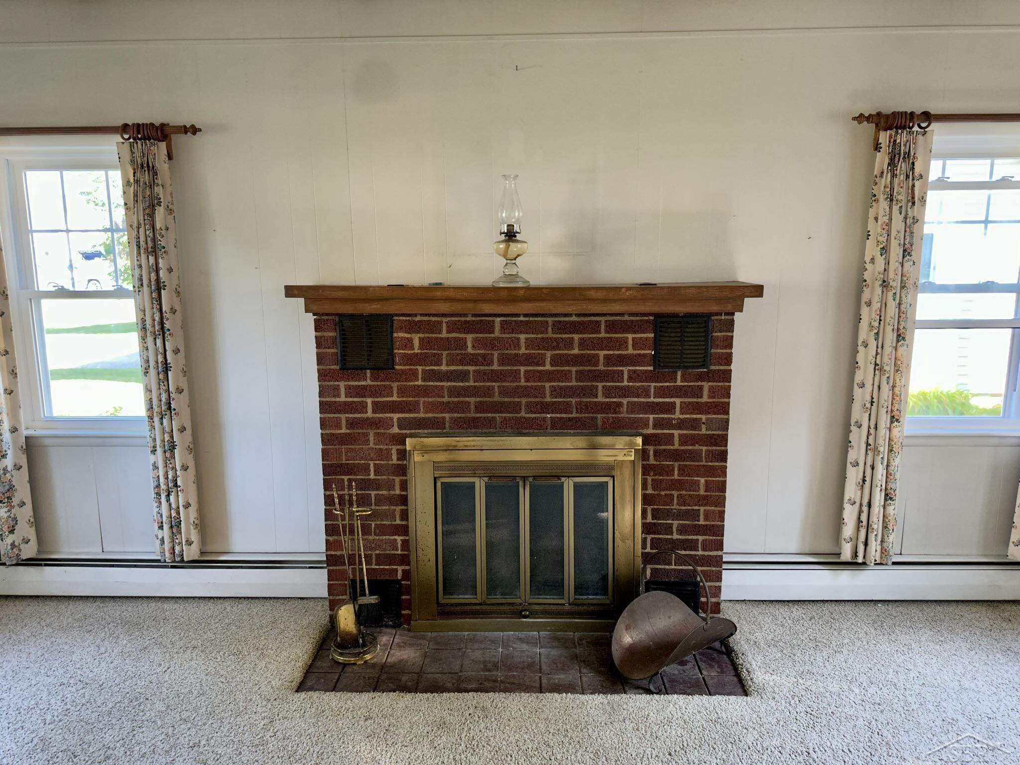 409 Smith Street, East Tawas, MI 48730 — Photo 8