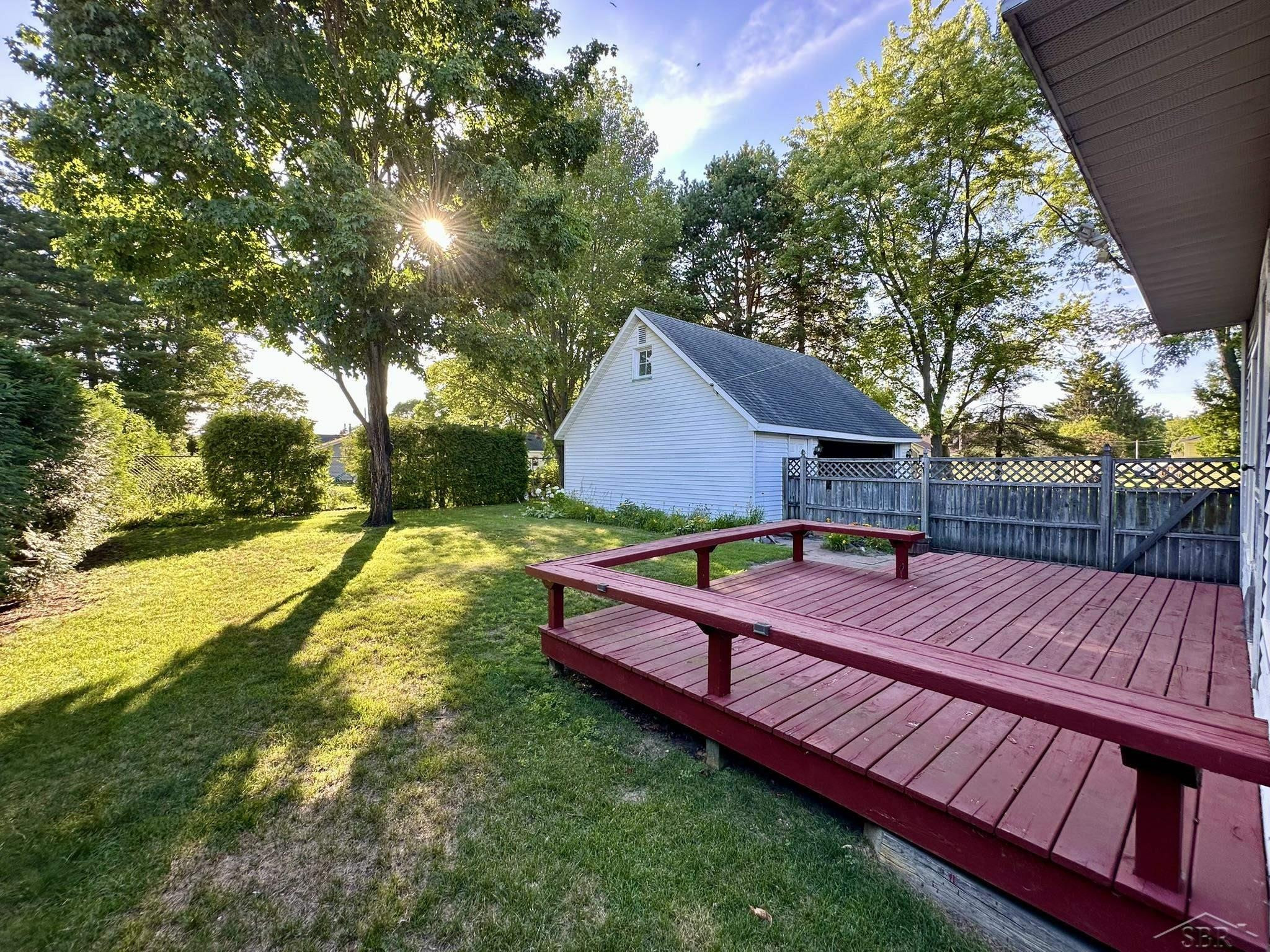 409 Smith Street, East Tawas, MI 48730 — Photo 22