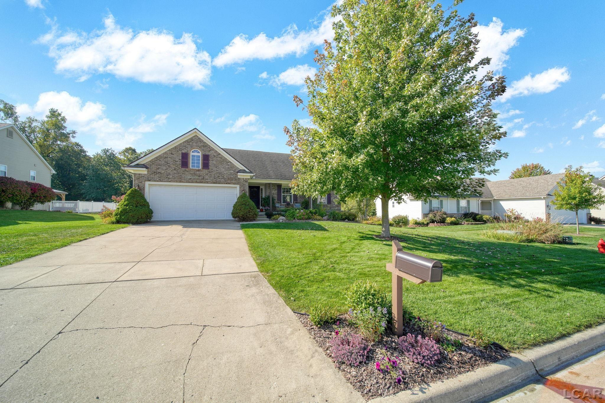 112 Cass Avenue, Clinton, MI 49236 — Photo 2