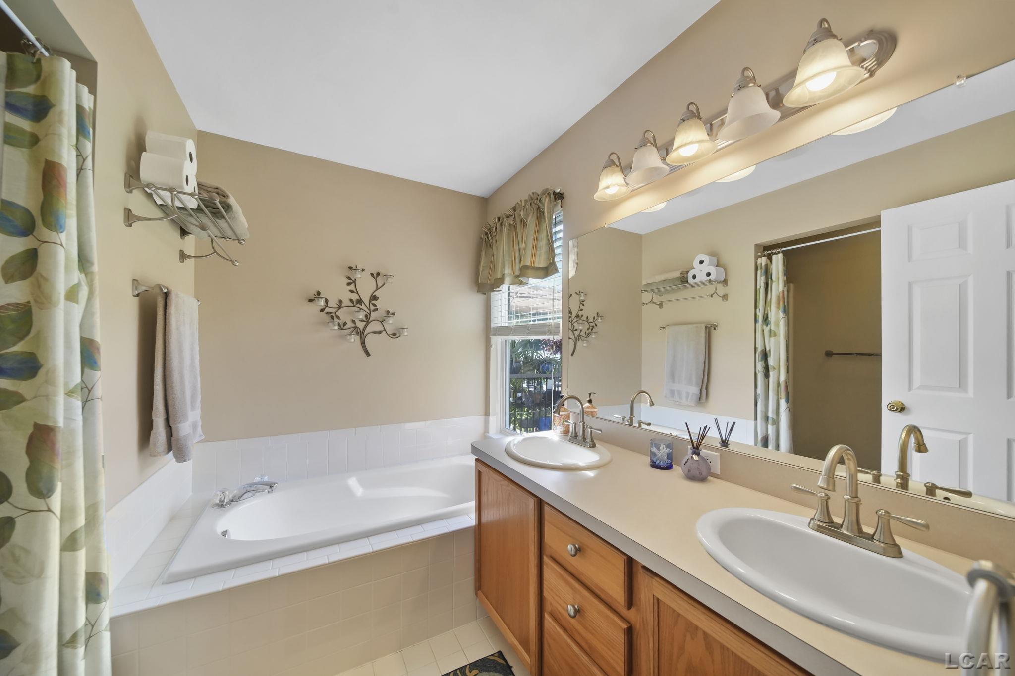 112 Cass Avenue, Clinton, MI 49236 — Photo 22