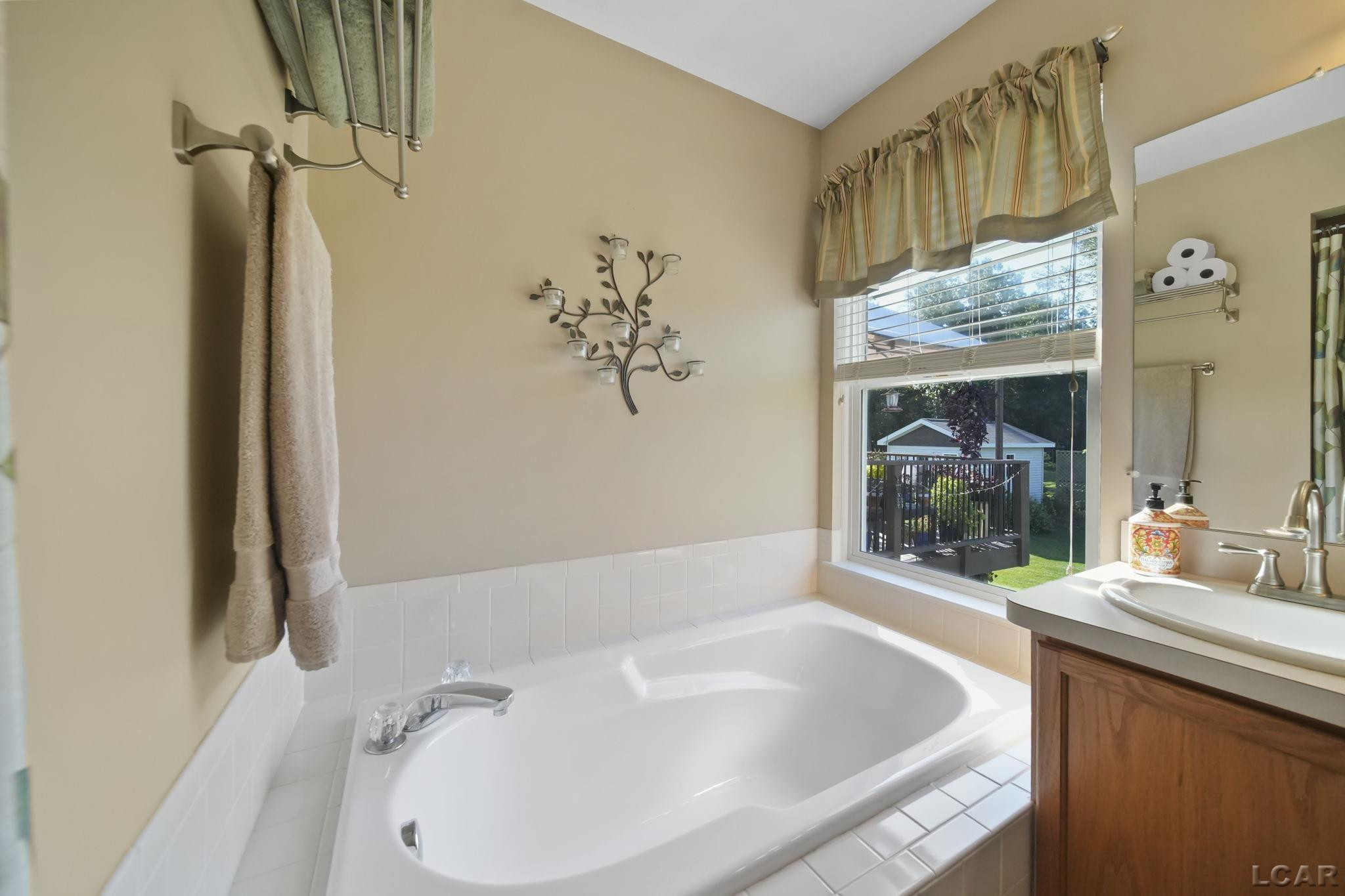 112 Cass Avenue, Clinton, MI 49236 — Photo 23