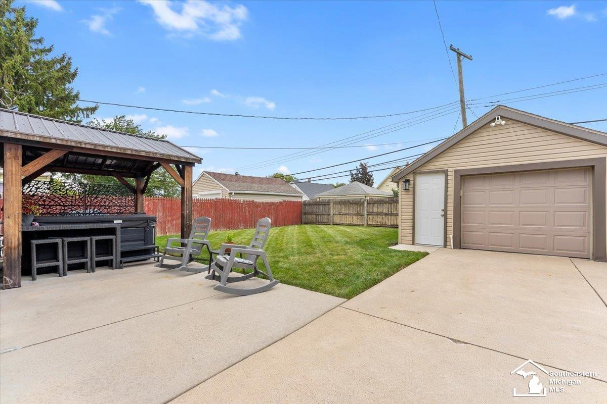 18747 Riverview Street, Riverview, MI 48193 — Photo 23