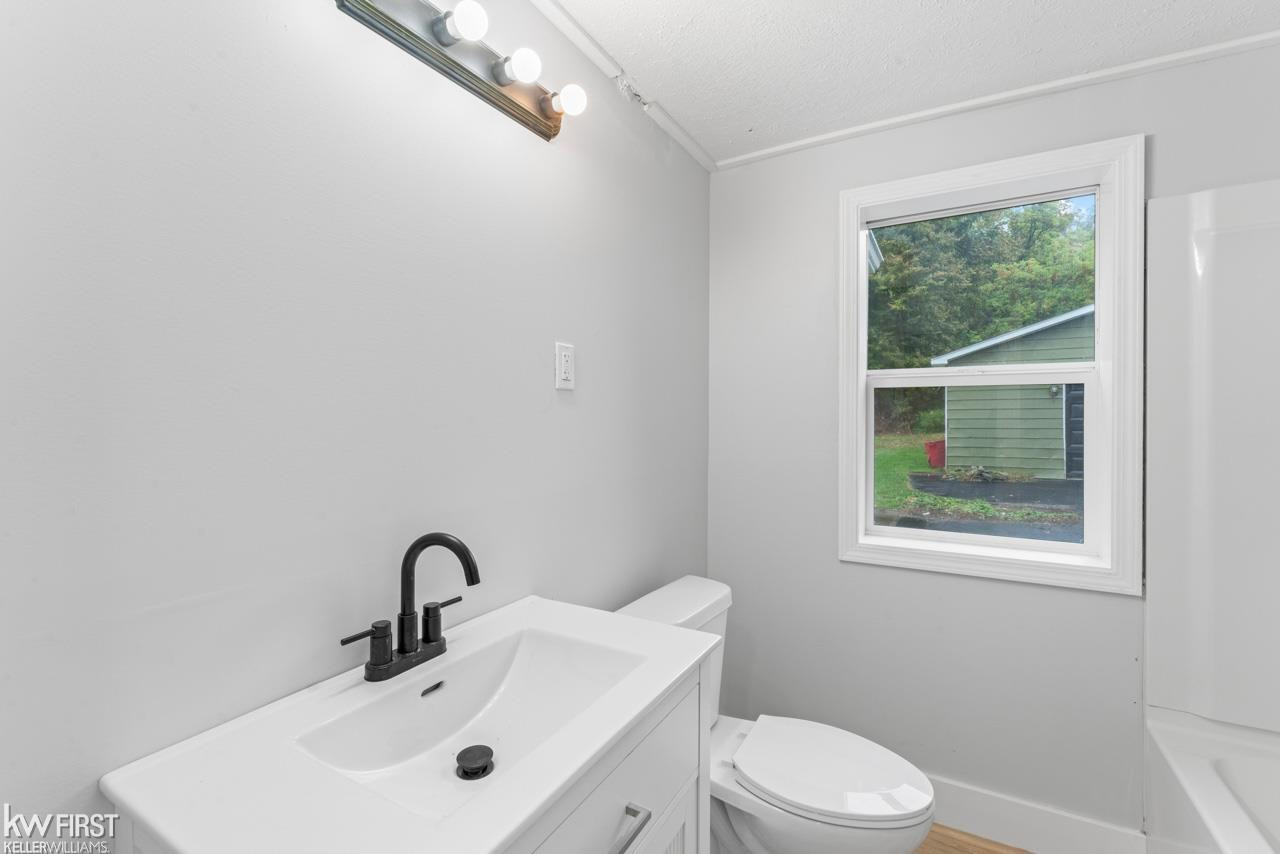453 State Road, Otisville, MI 48463 — Photo 15