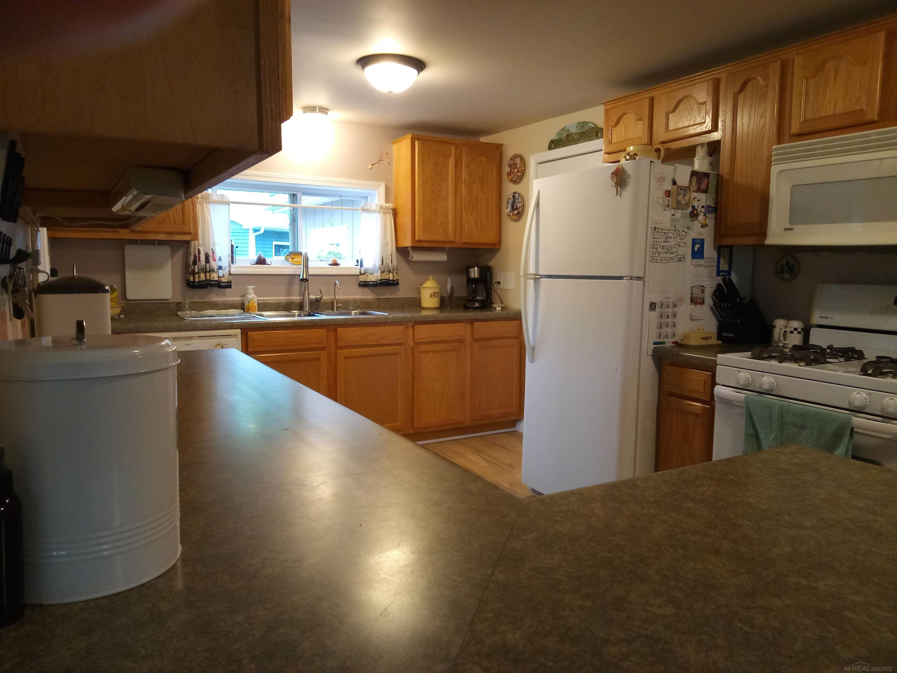 4080 Lakeside Drive, Beaverton, MI 48612 — Photo 11