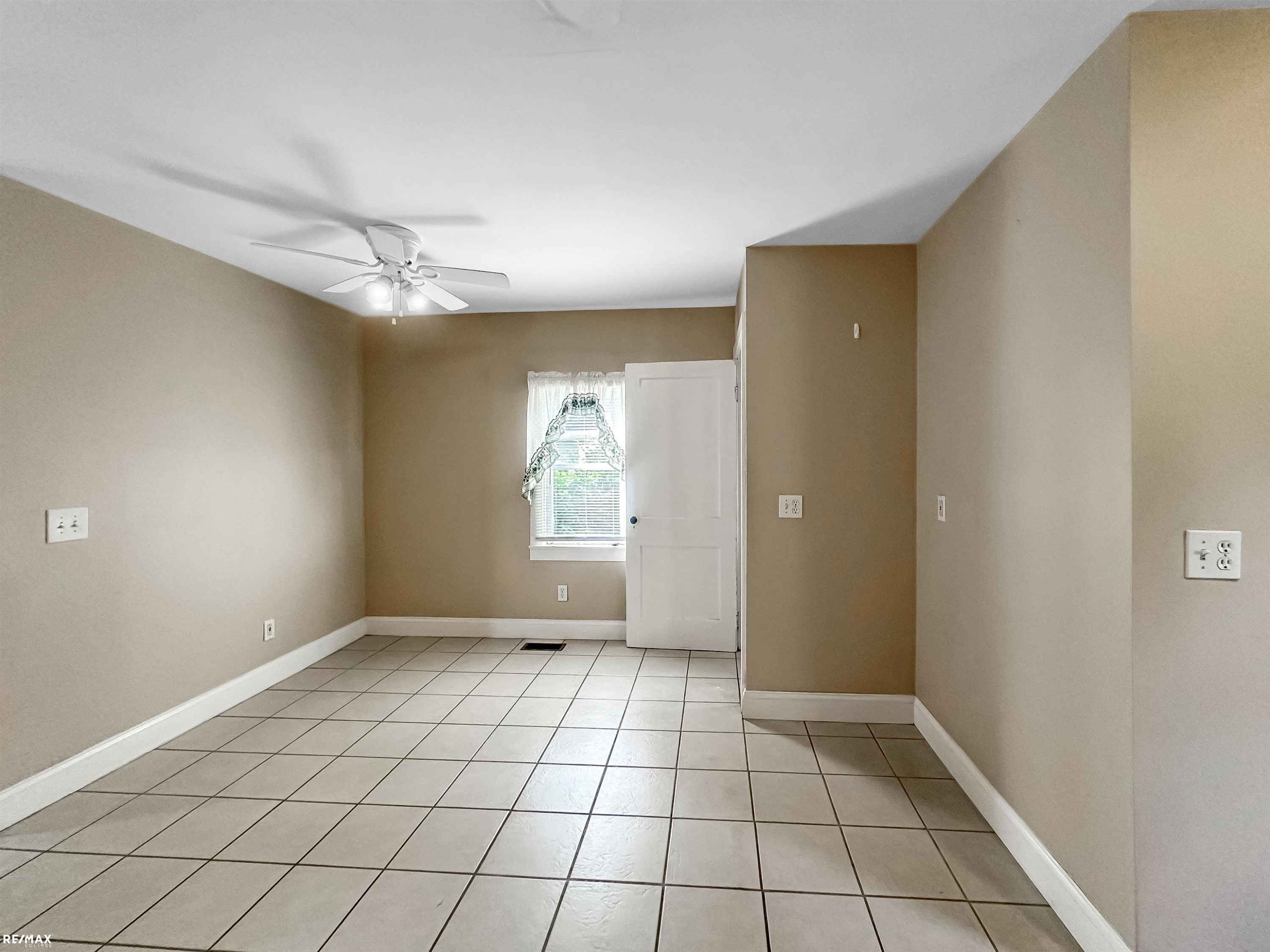 5235 Summers Road, North Branch, MI 48461 — Photo 14