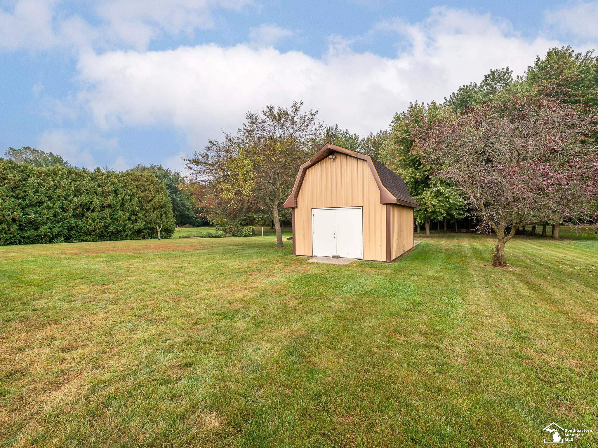 2451 N Raisinville Road, Monroe, MI 48162 — Photo 36