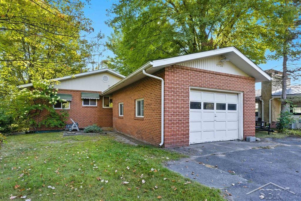 4726 N Verity Road, Sanford, MI 48657 — front exterior