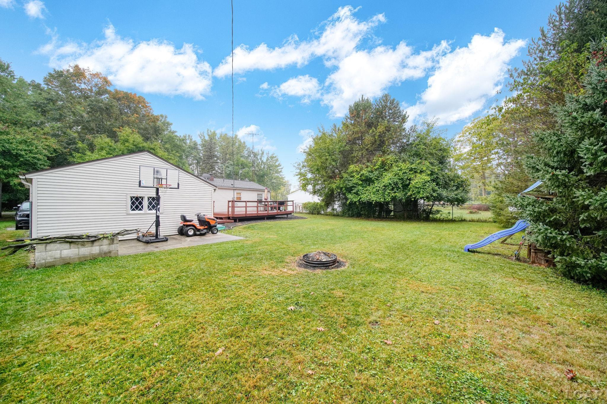 1902 Cadmus Road, Adrian, MI 49221 — Photo 31