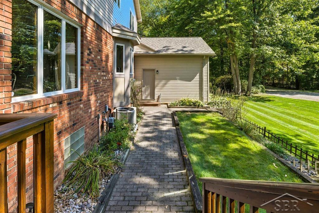 5173 N Fox Road, Sanford, MI 48657 — Photo 46