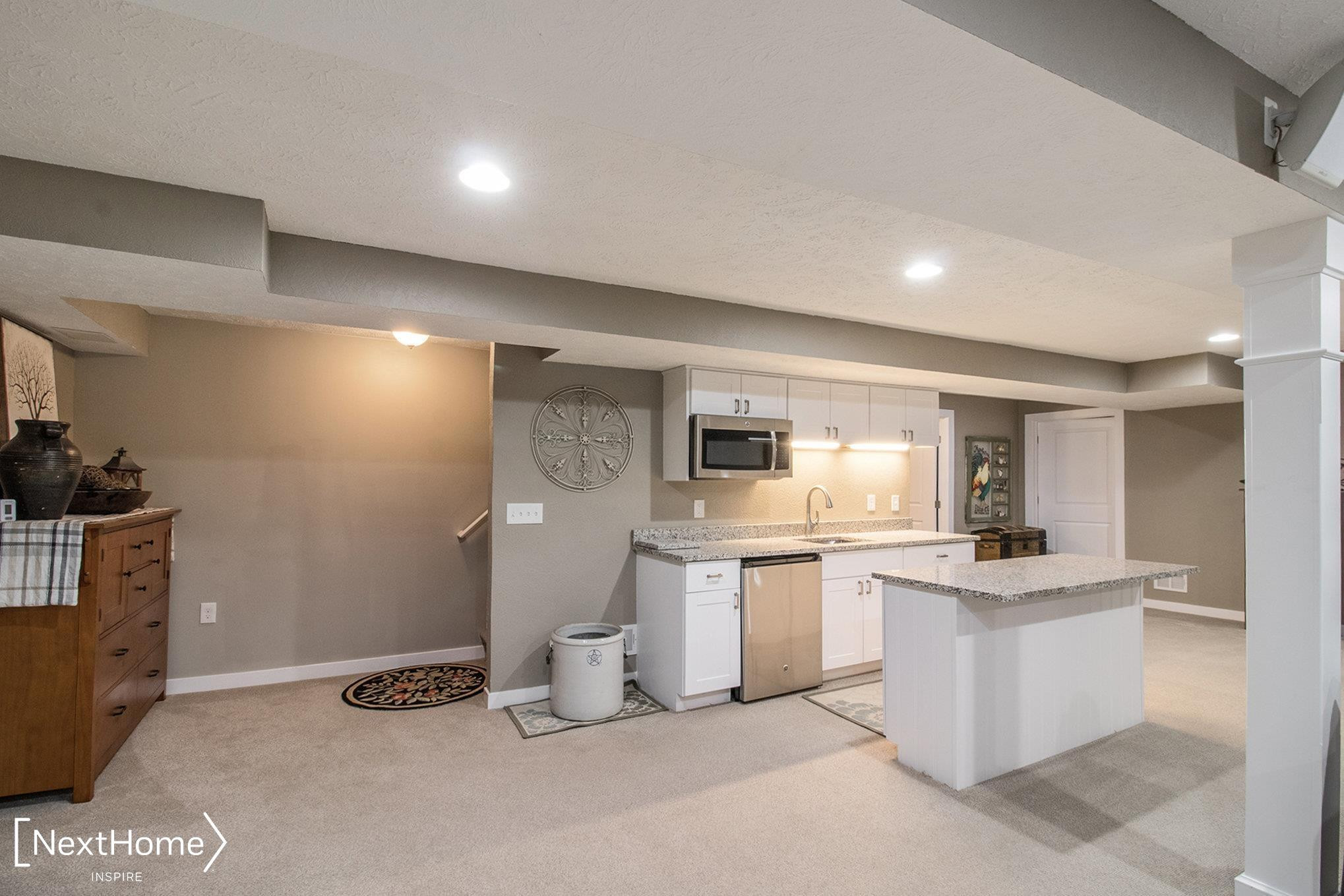 870 Spirea Street, Howell, MI 48843 — Photo 17
