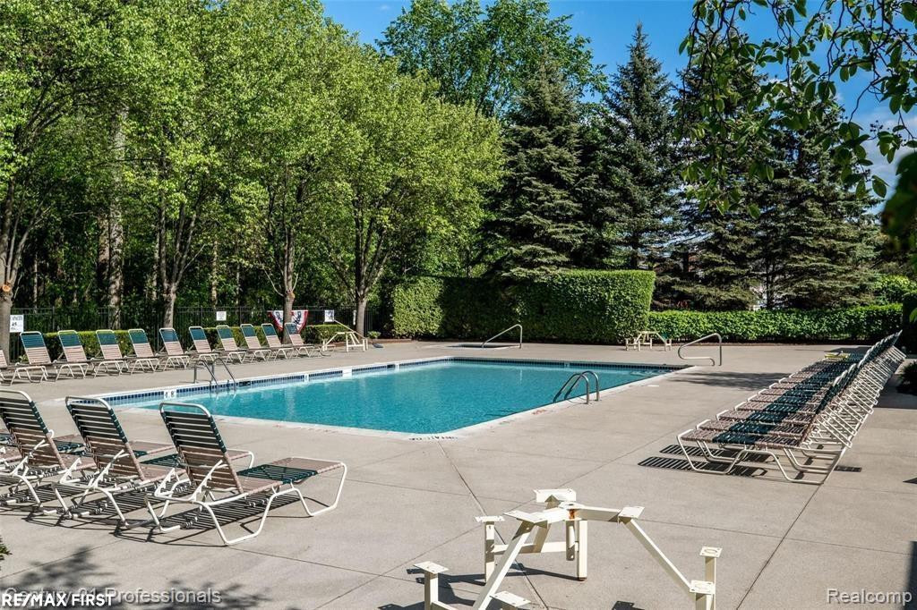 44856 Marigold Drive, Sterling Heights, MI 48314 — Photo 22