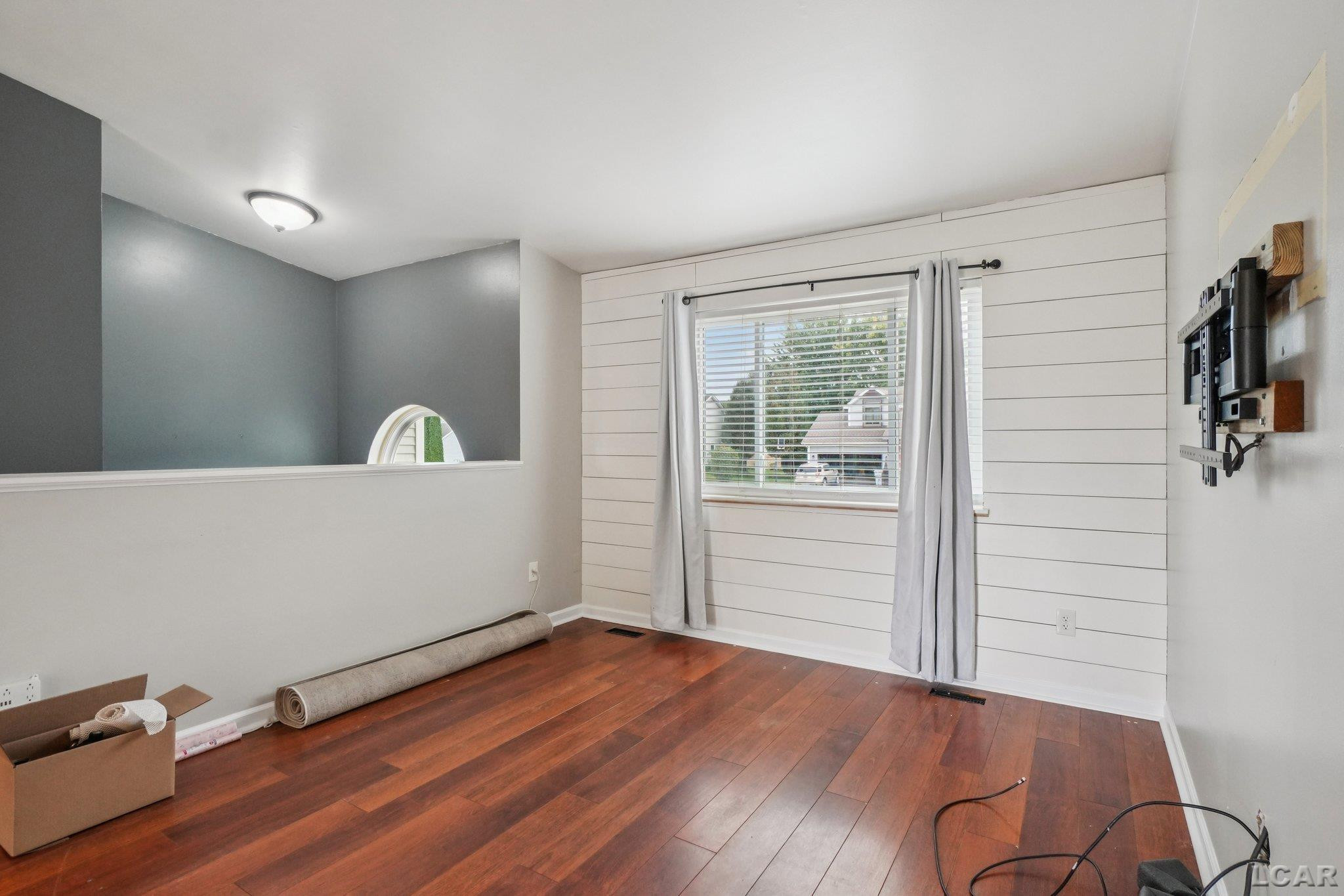 9060 Wildwood Lake Drive, Whitmore Lake, MI 48189 — Photo 5