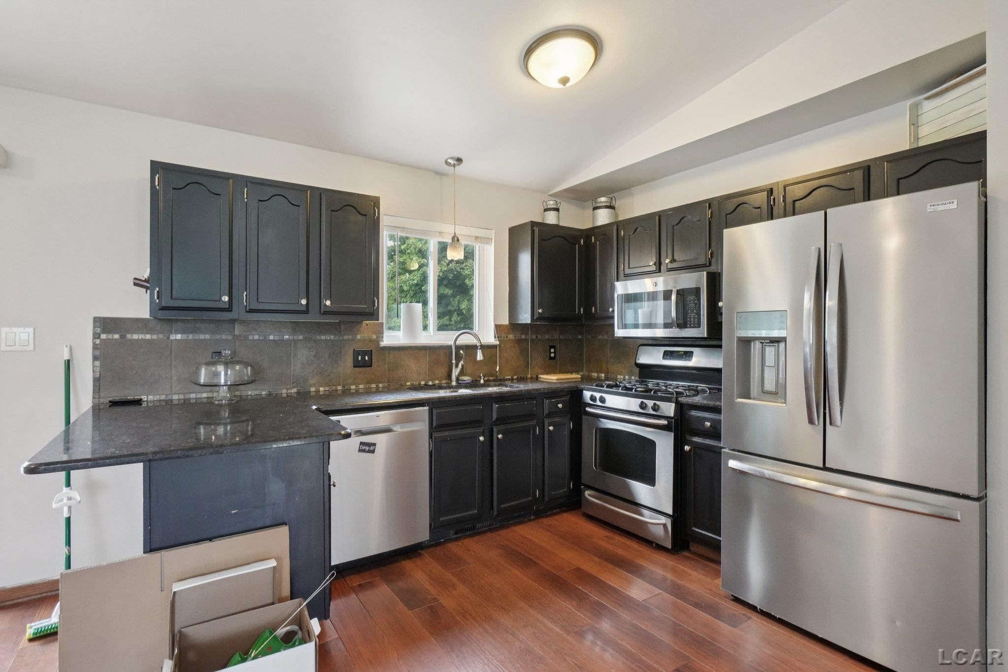 9060 Wildwood Lake Drive, Whitmore Lake, MI 48189 — Photo 8