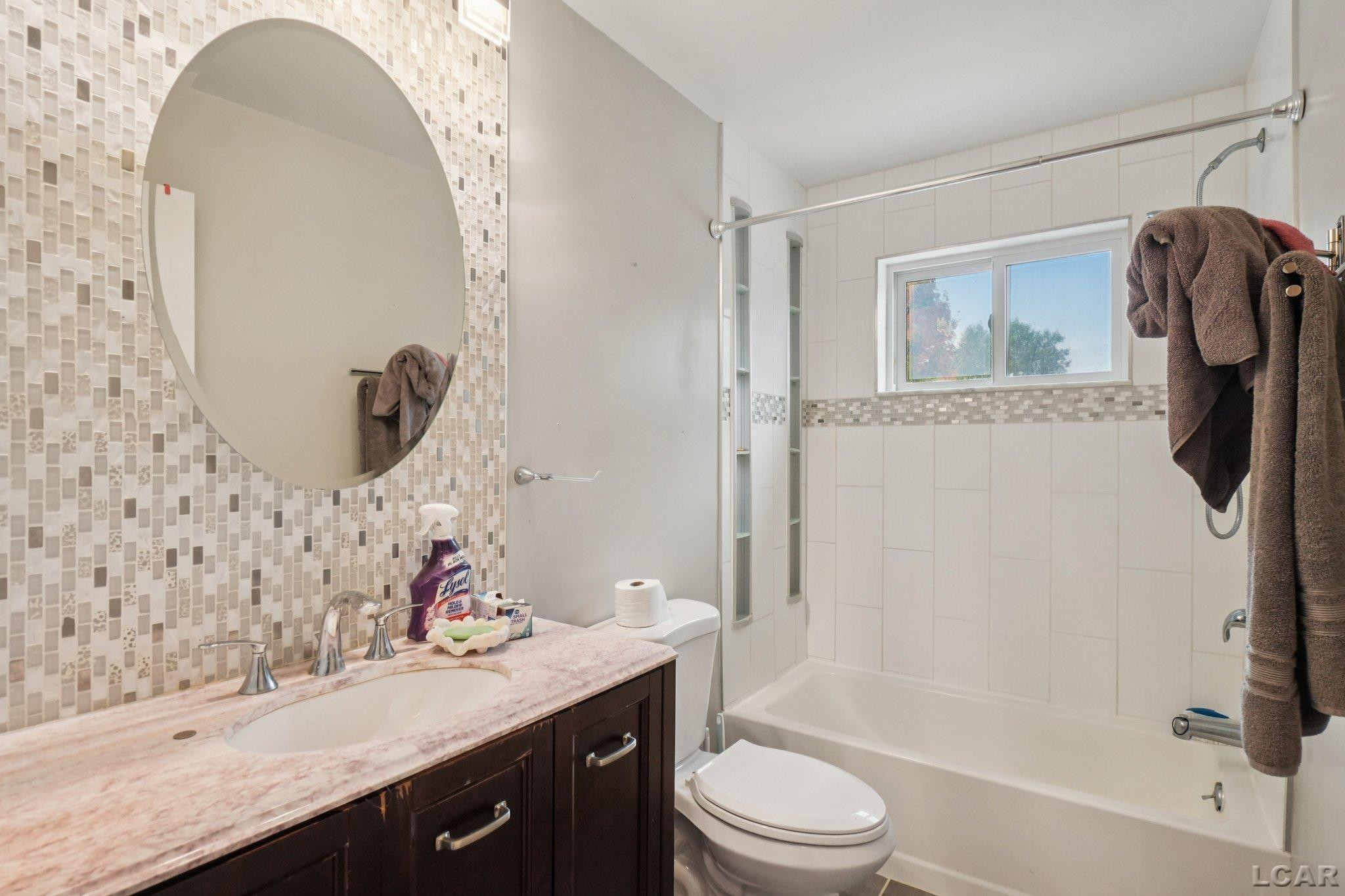 9060 Wildwood Lake Drive, Whitmore Lake, MI 48189 — Photo 11