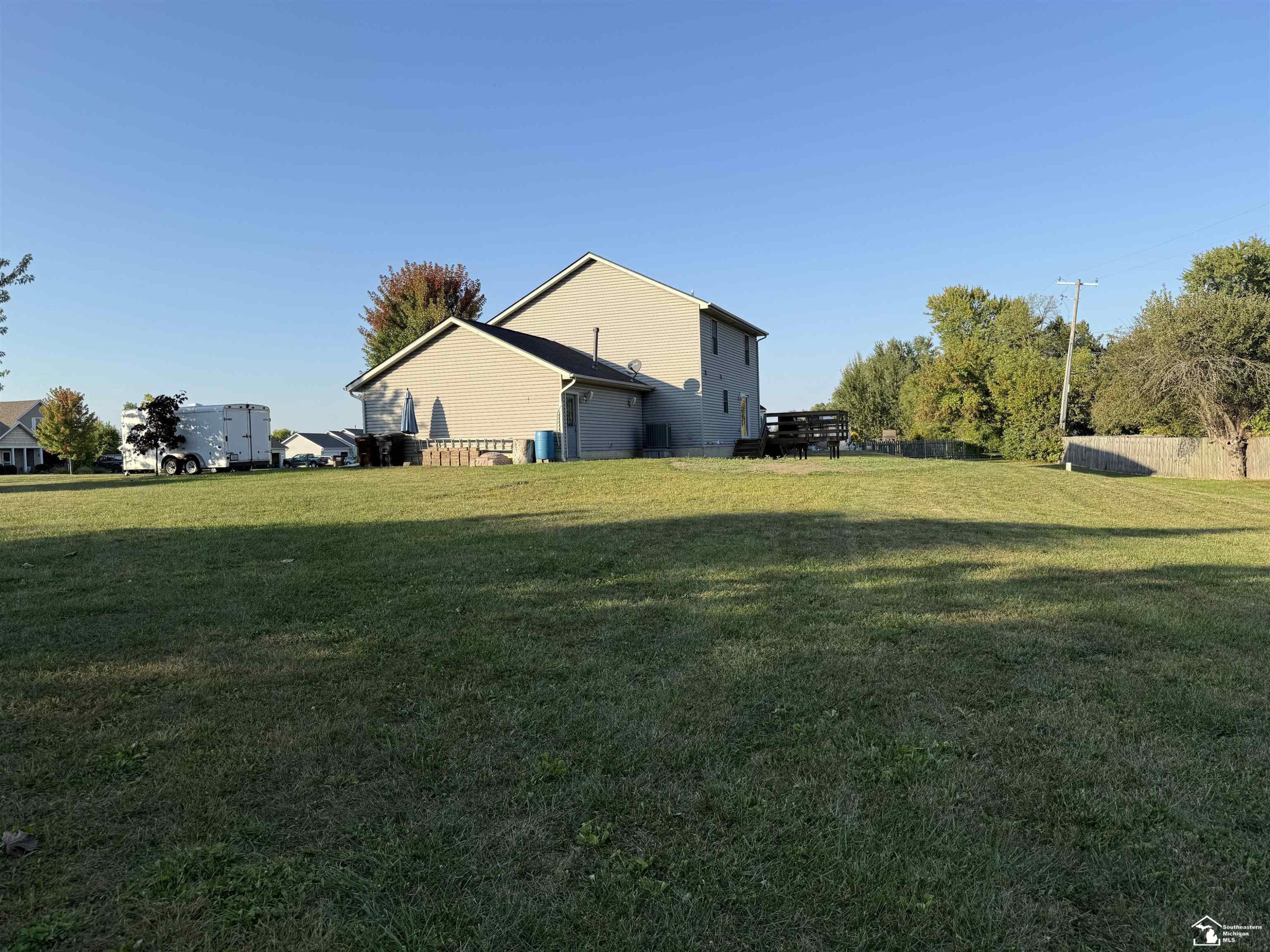 151 Aberdeen Ln Lane, Monroe, MI 48161 — Photo 4