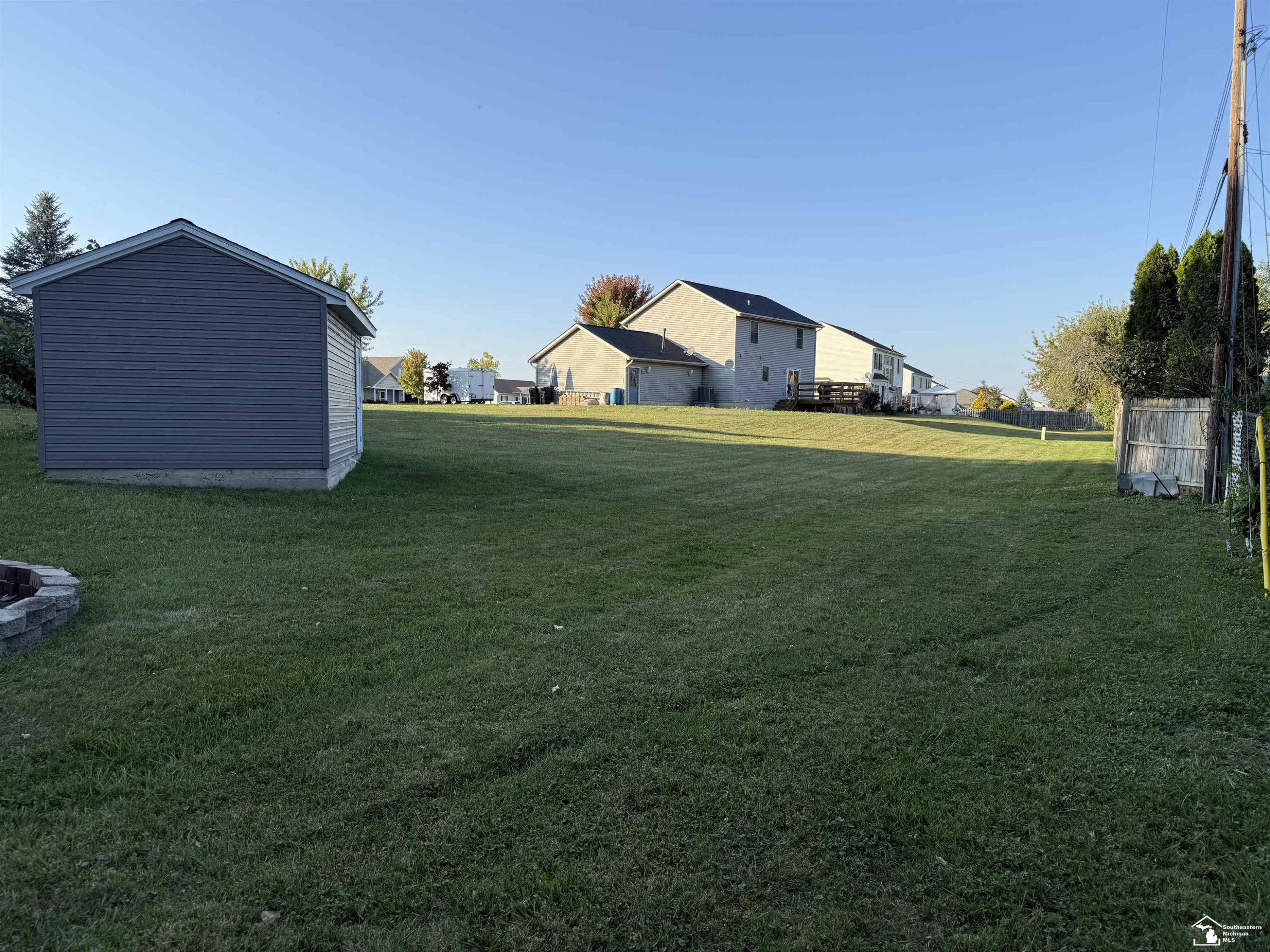151 Aberdeen Ln Lane, Monroe, MI 48161 — Photo 5