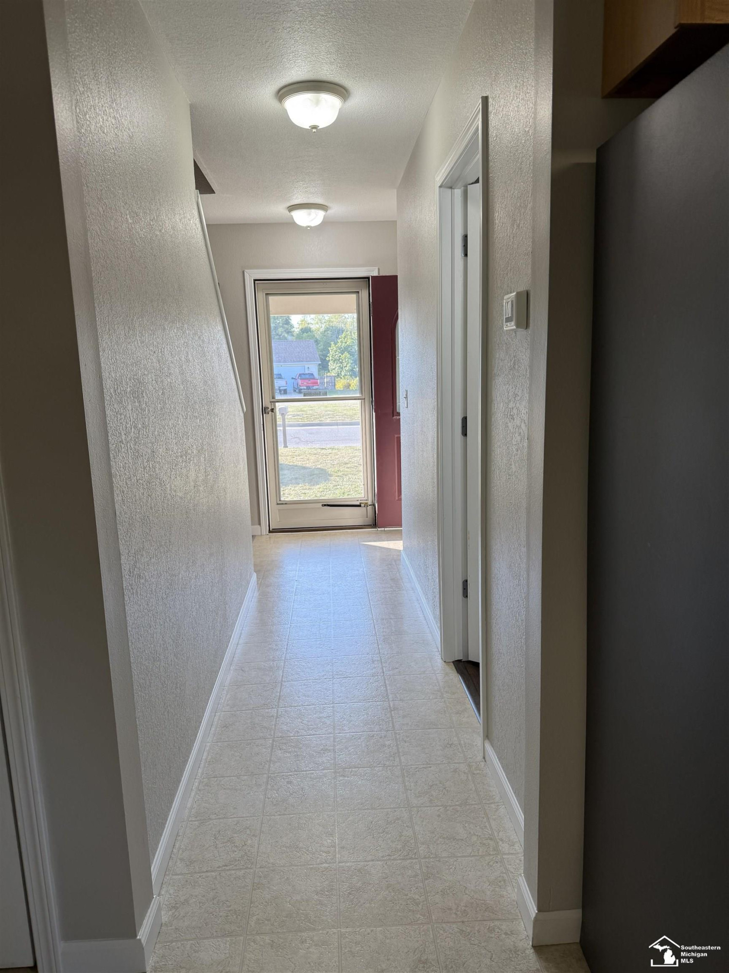 151 Aberdeen Ln Lane, Monroe, MI 48161 — Photo 18