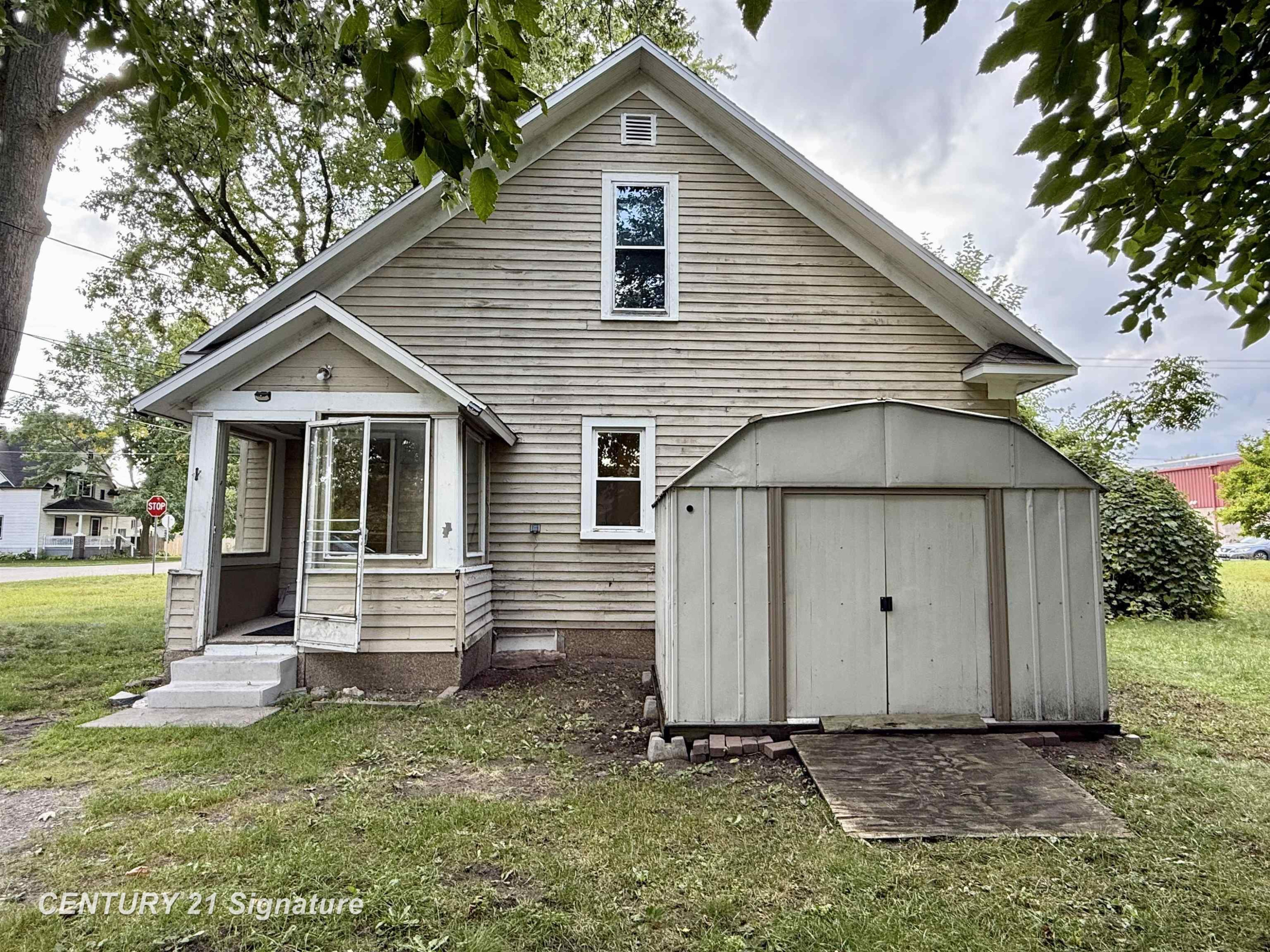 508 Hickory Street, Carrollton, MI 48724 — Photo 2