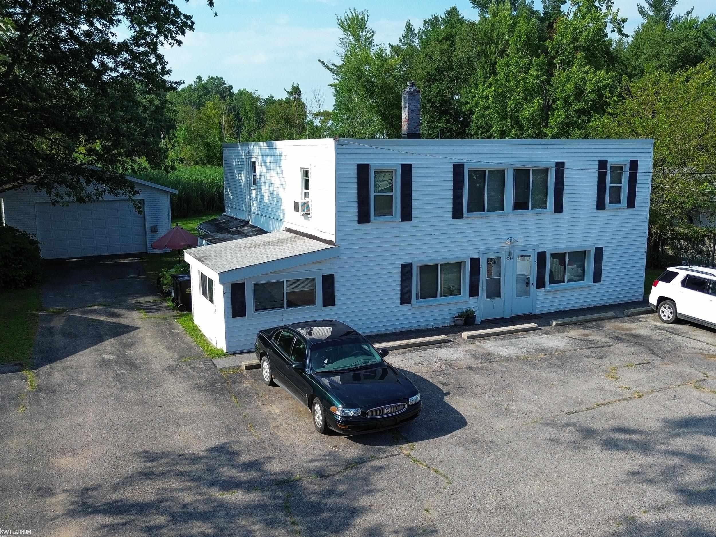 5054 Gratiot Avenue, MI 48079 — front exterior