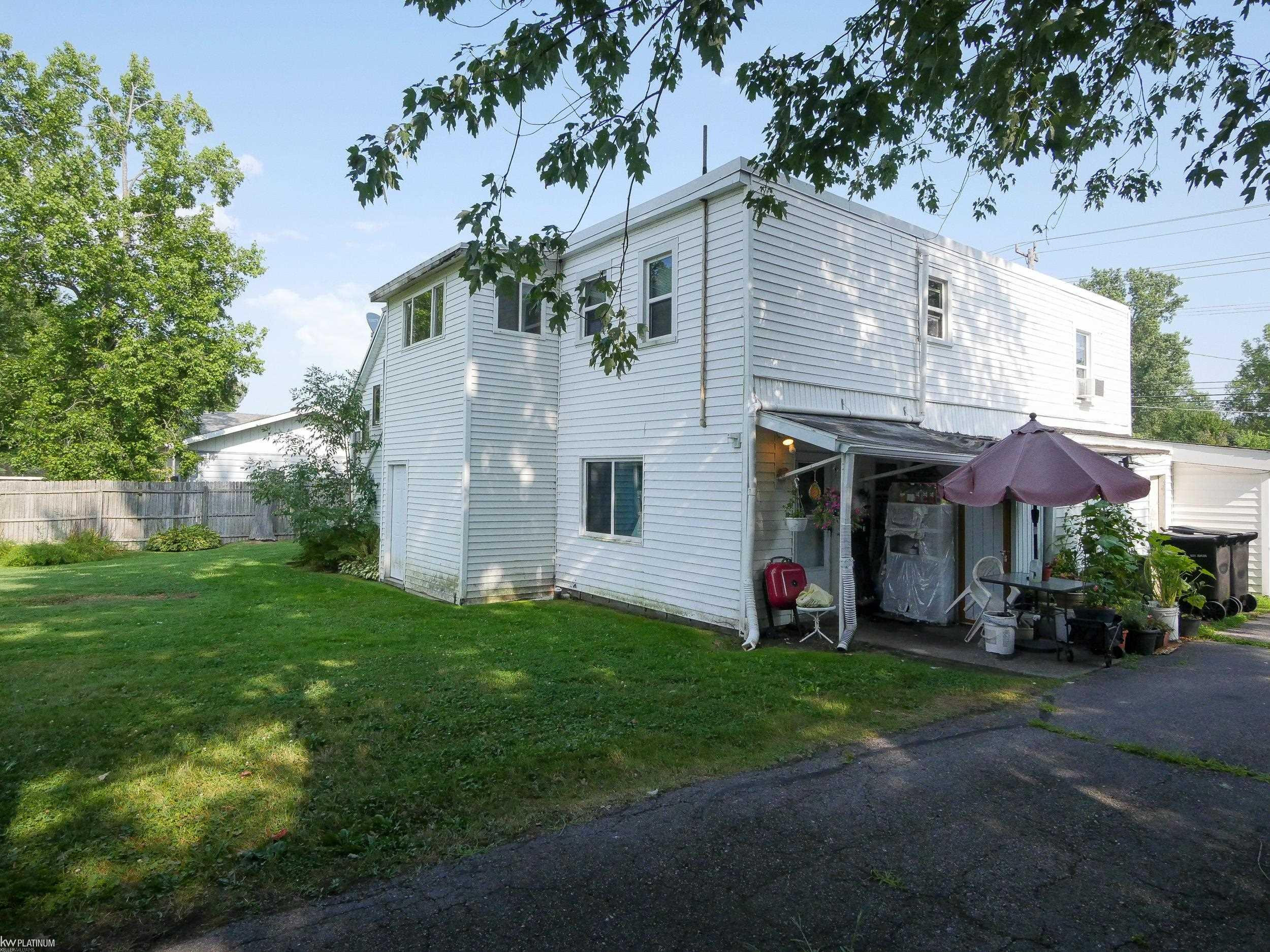 5054 Gratiot Avenue, MI 48079 — Photo 5