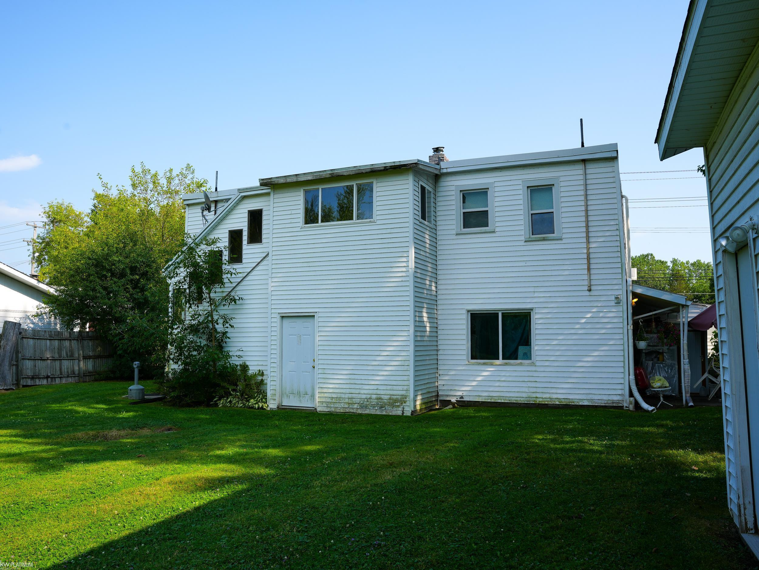 5054 Gratiot Avenue, MI 48079 — Photo 6