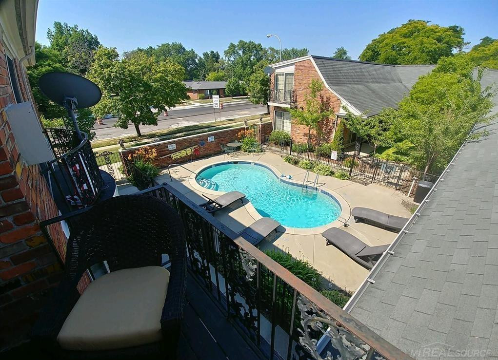 2306 14 Mile Road, Royal Oak, MI 48073 — Photo 4