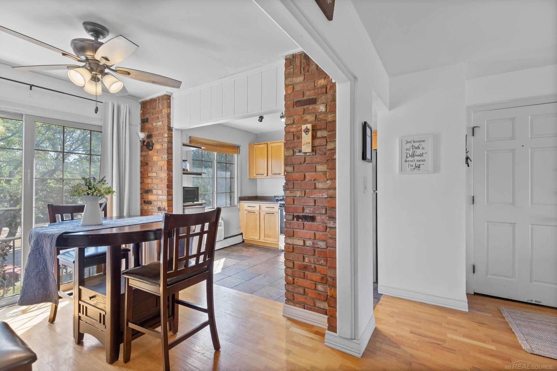 2306 14 Mile Road, Royal Oak, MI 48073 — Photo 9
