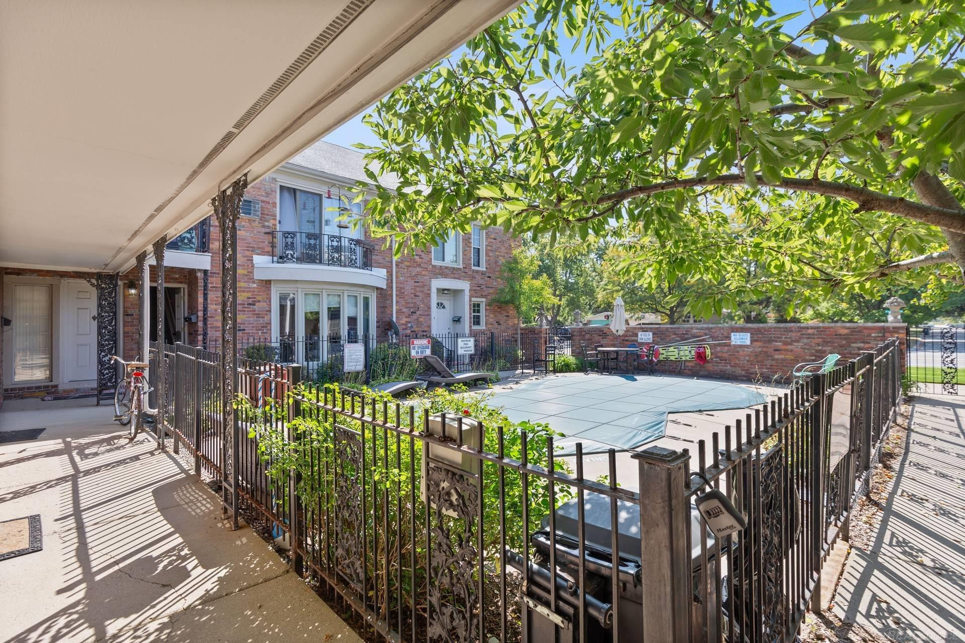 2306 14 Mile Road, Royal Oak, MI 48073 — Photo 22