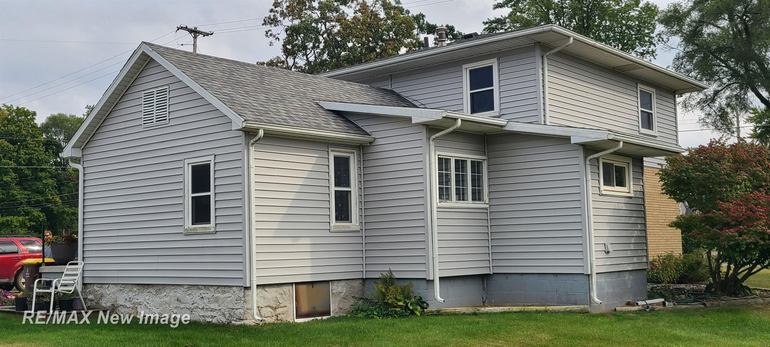 910 W Brady Street, Saginaw, MI 48616 — Photo 4