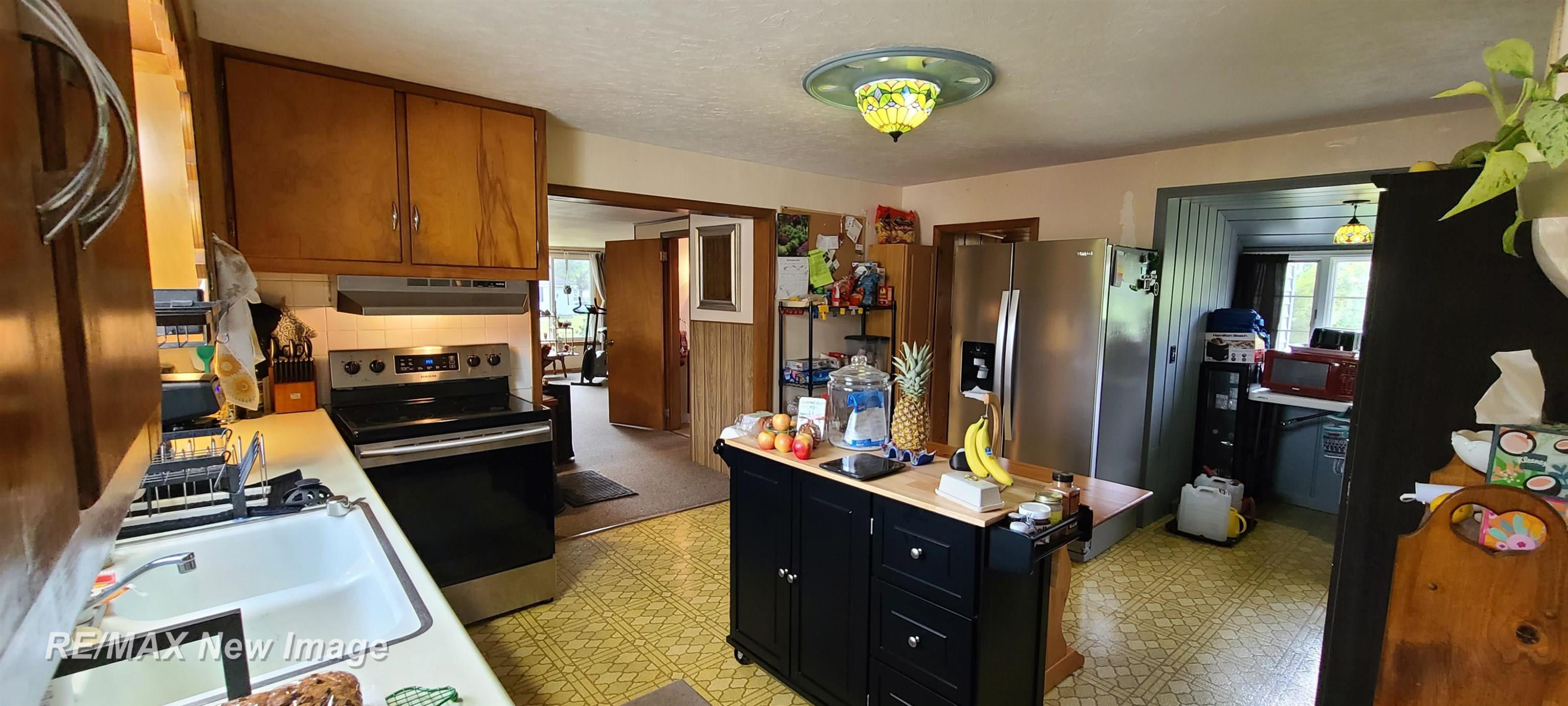 910 W Brady Street, Saginaw, MI 48616 — Photo 7