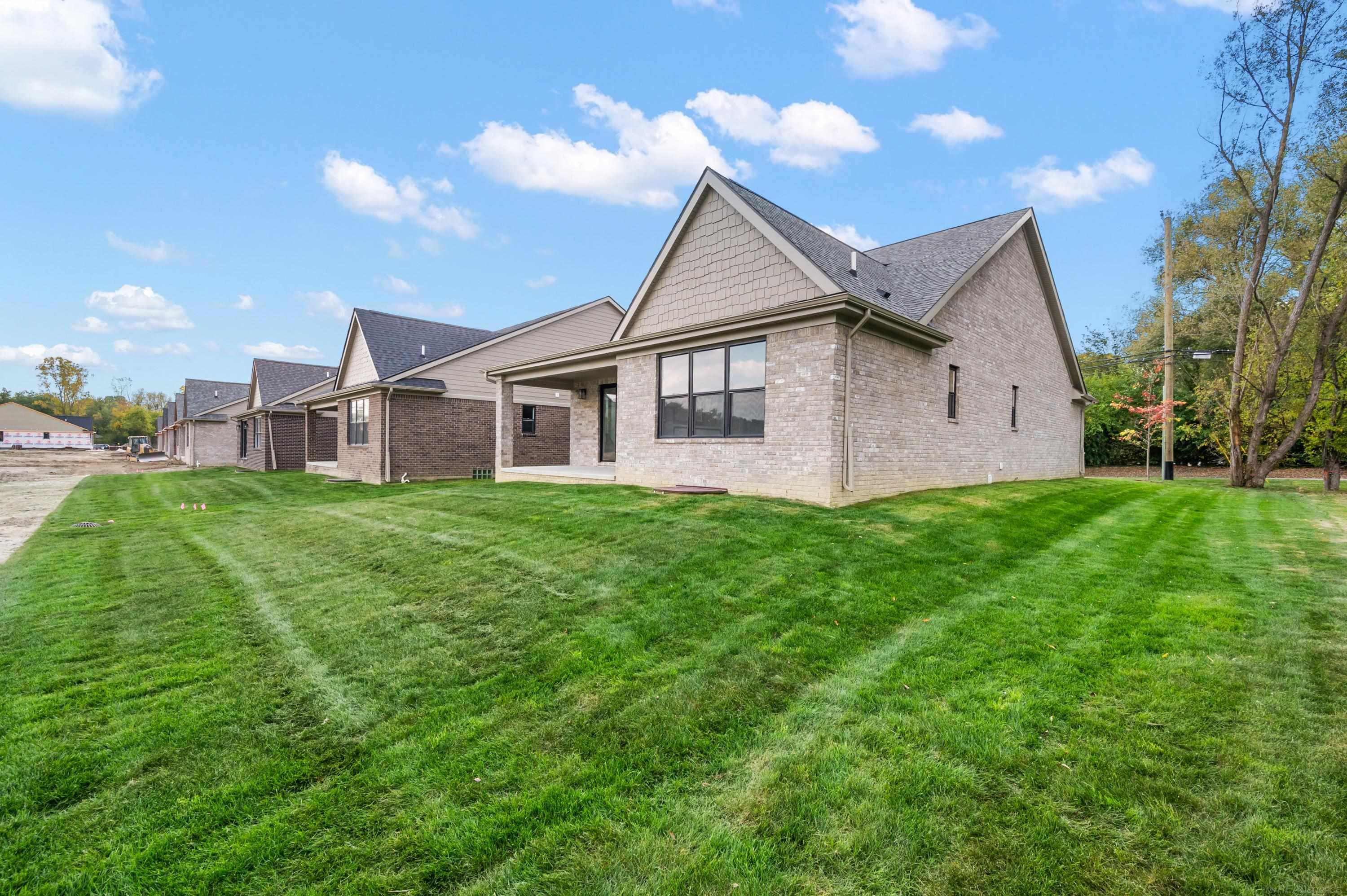 5980 Willow Grove Drive, Troy, MI 48085 — Photo 7